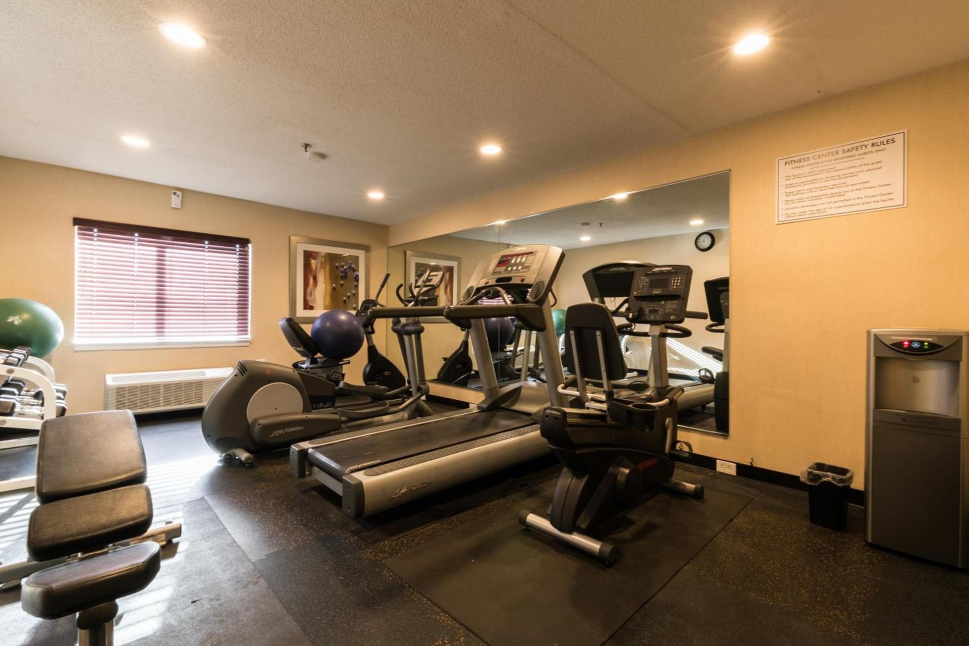 Baymont by Wyndham Detroit Airport/Romulus photo 28