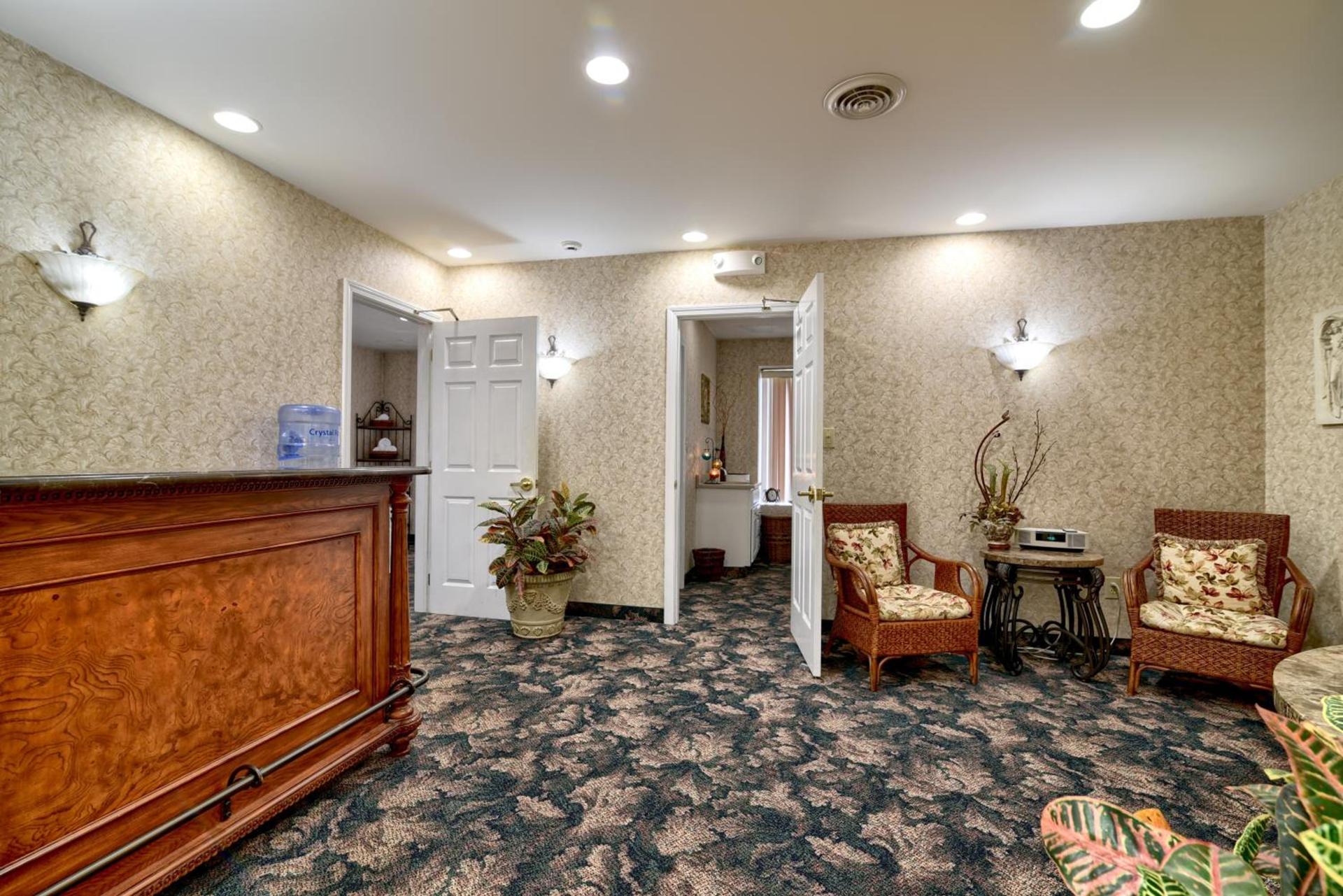 Roosevelt Inn & Suites Saratoga Springs photo 17