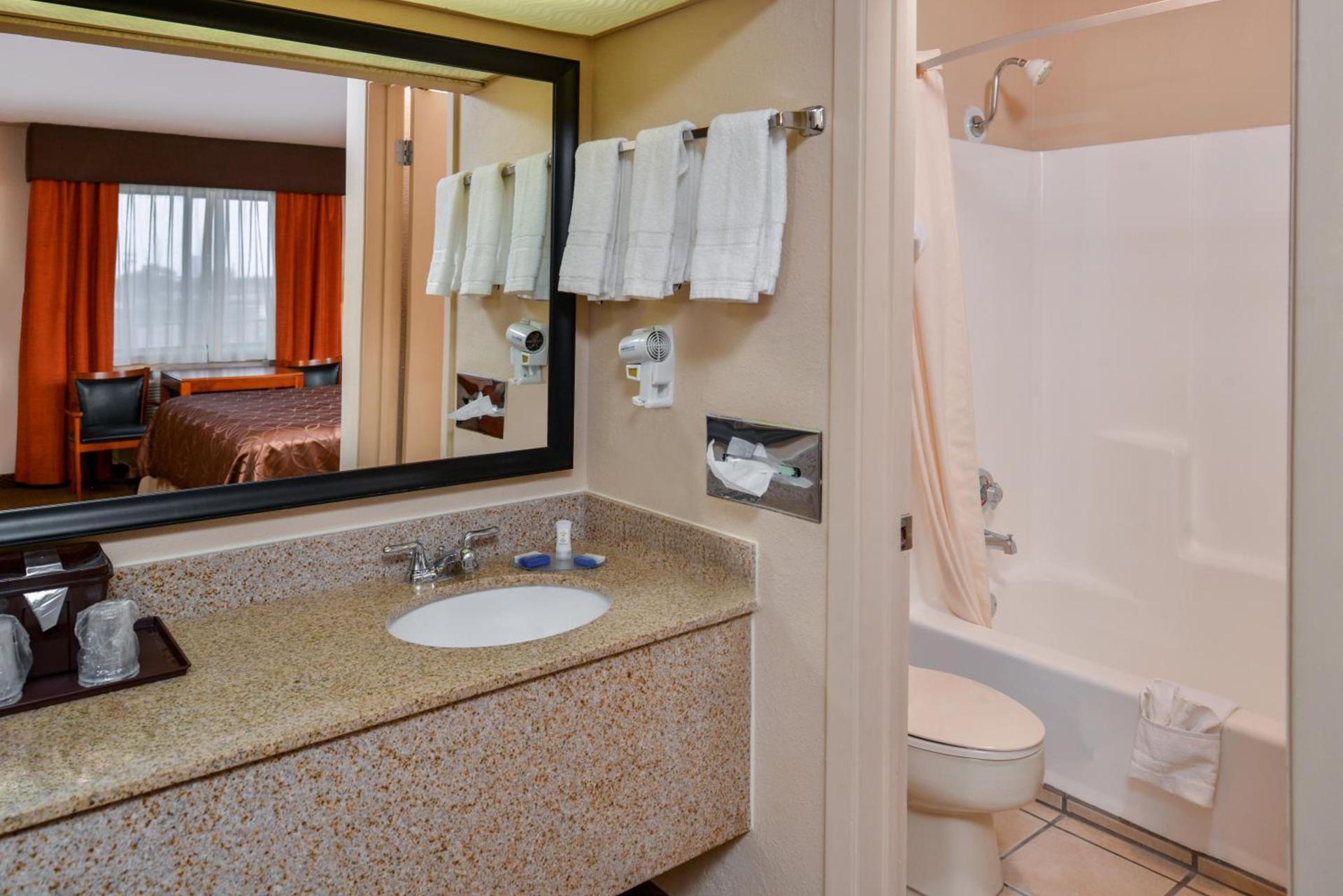 Best Western Executive Inn photo 12
