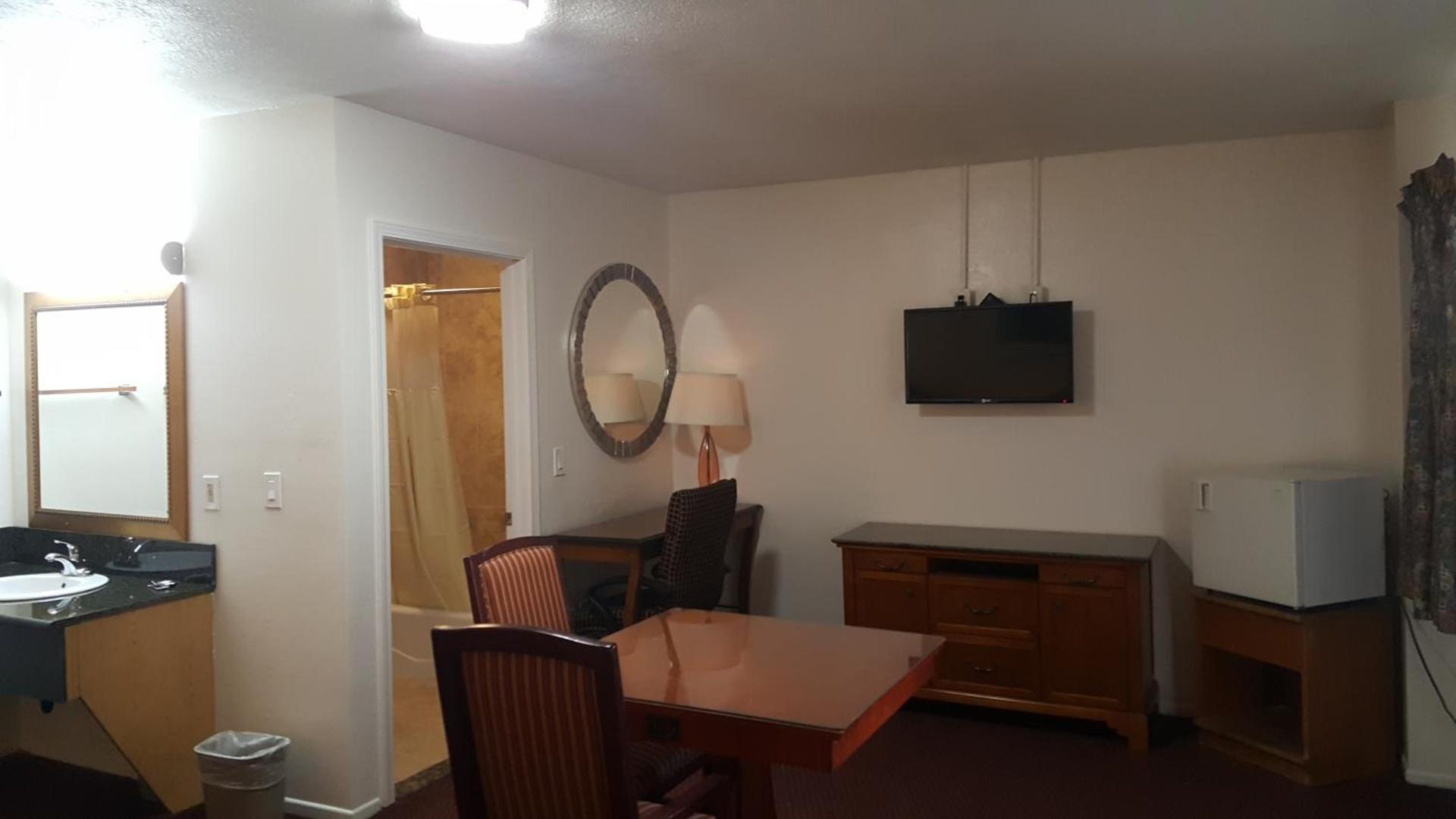 Flamingo Inn Long Beach photo 26