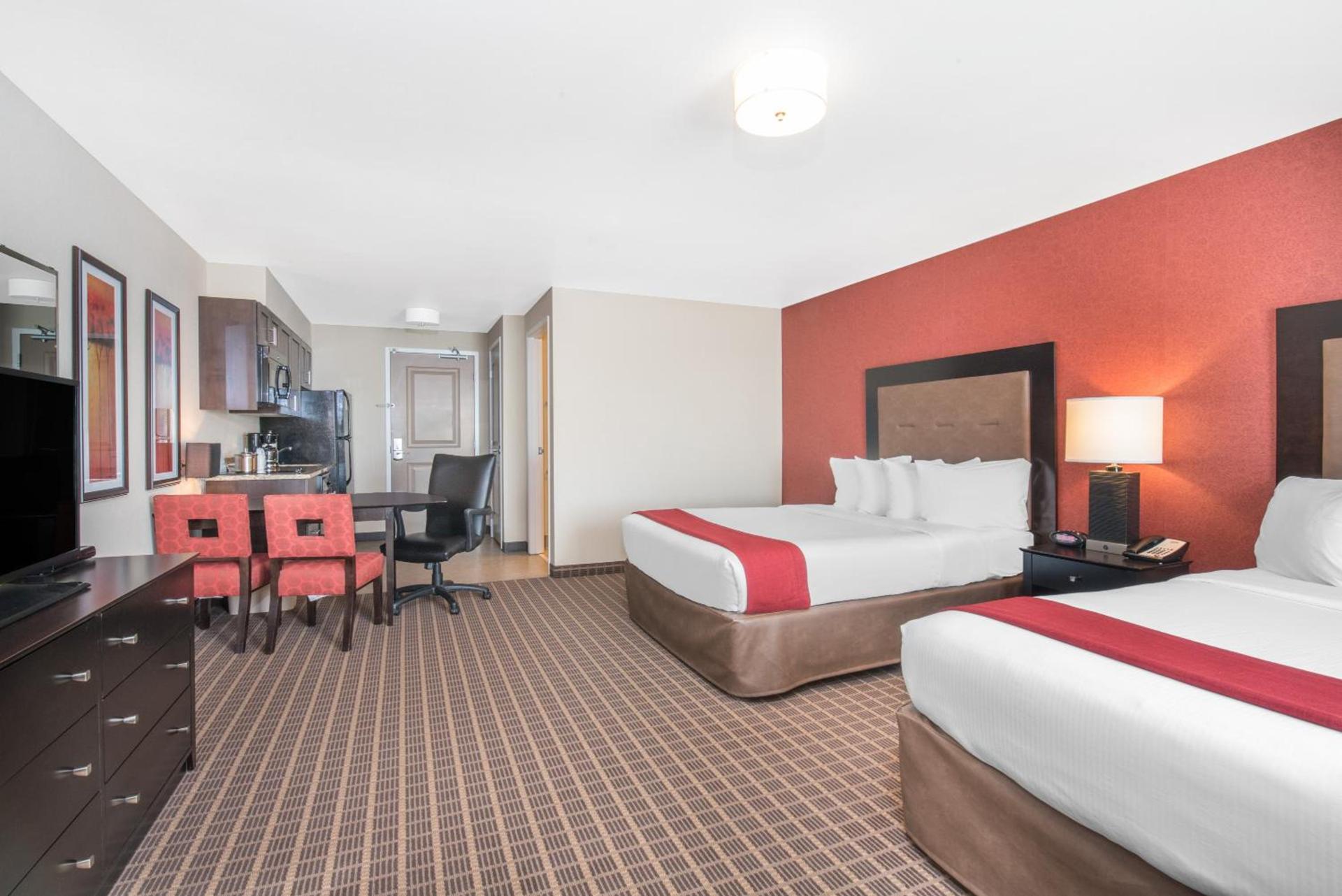 Hawthorn Suites by Wyndham Williston photo 44