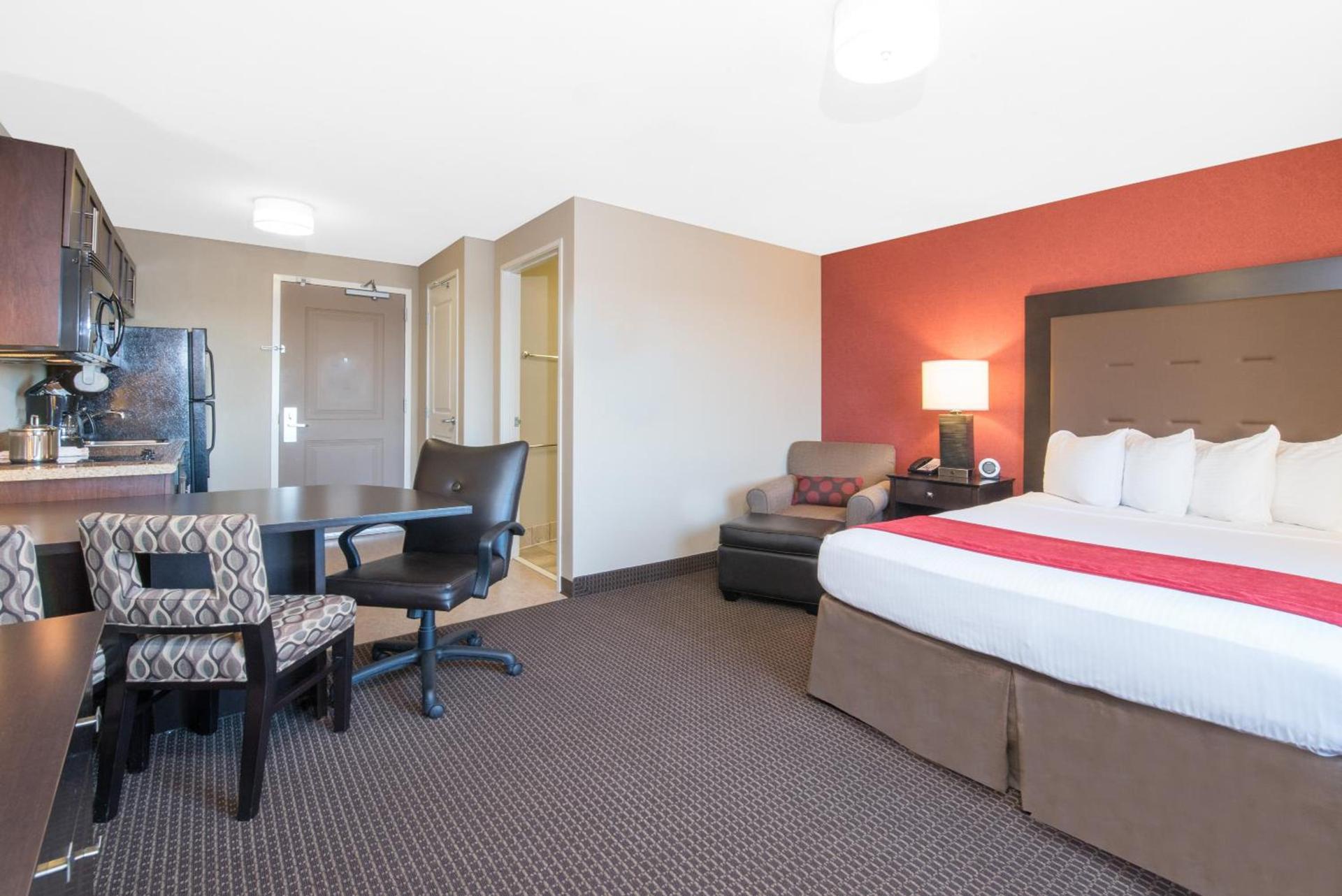 Hawthorn Suites by Wyndham Williston photo 34