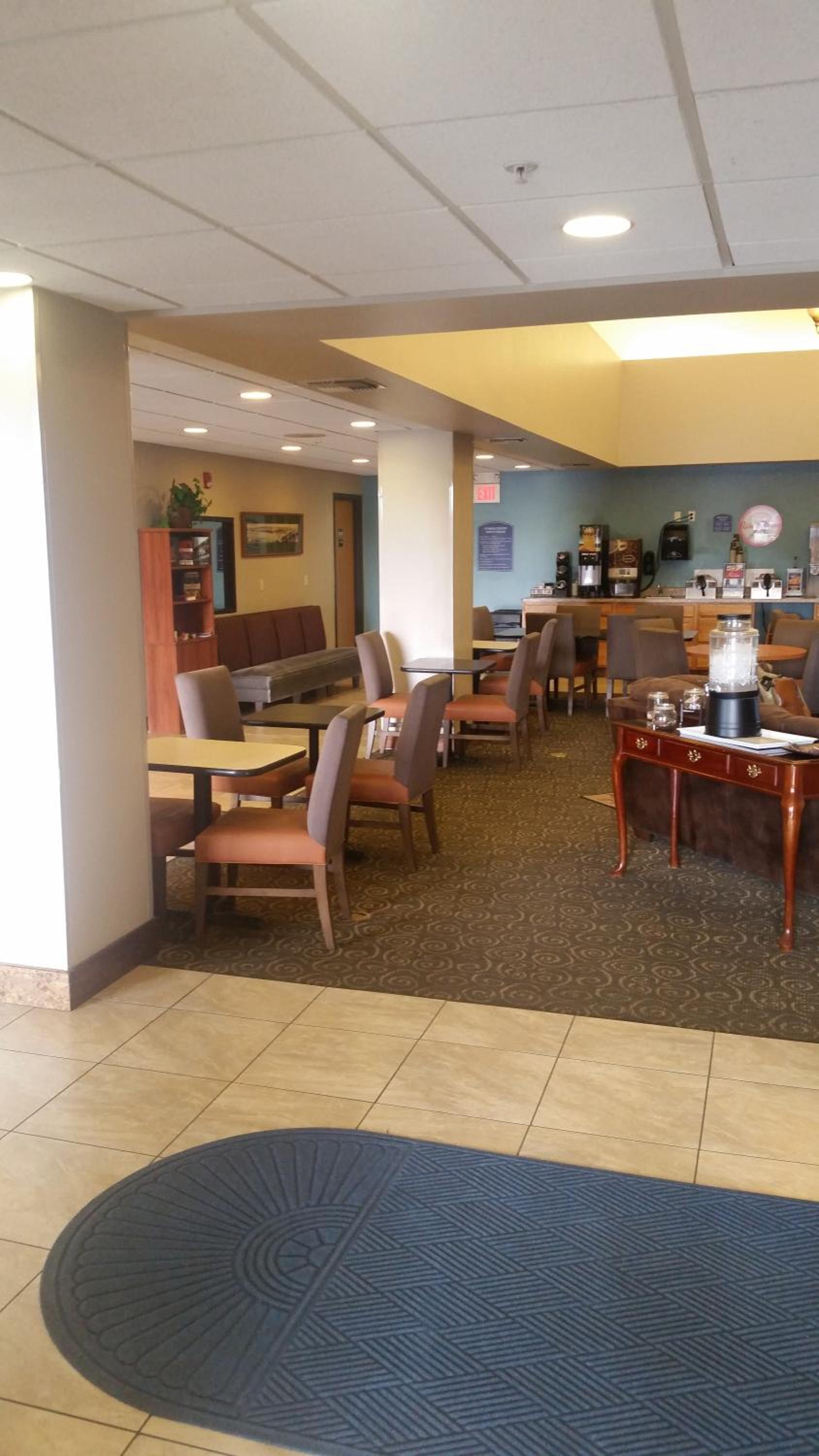 Howard Johnson by Wyndham Billings photo 37