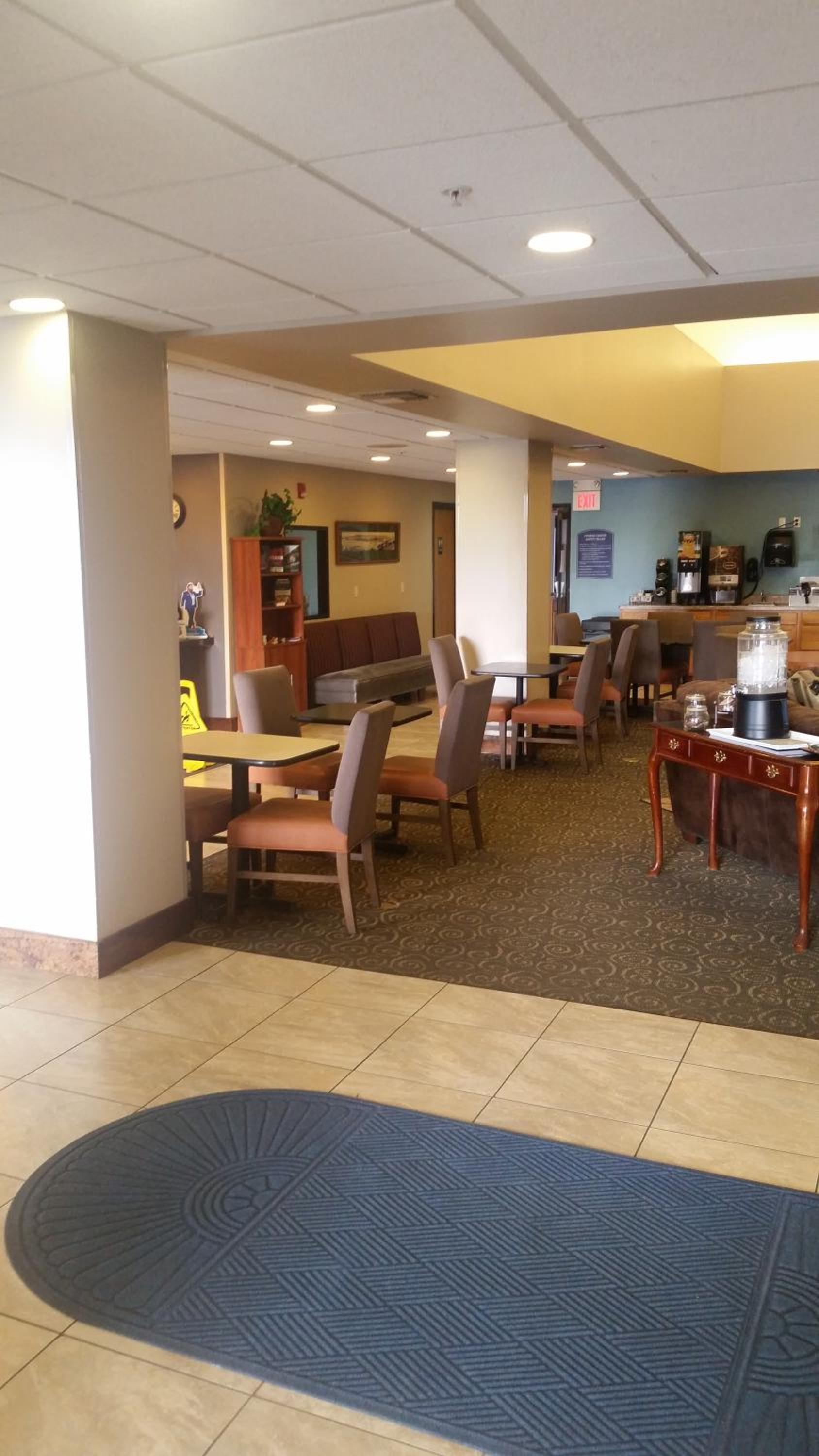 Howard Johnson by Wyndham Billings photo 44