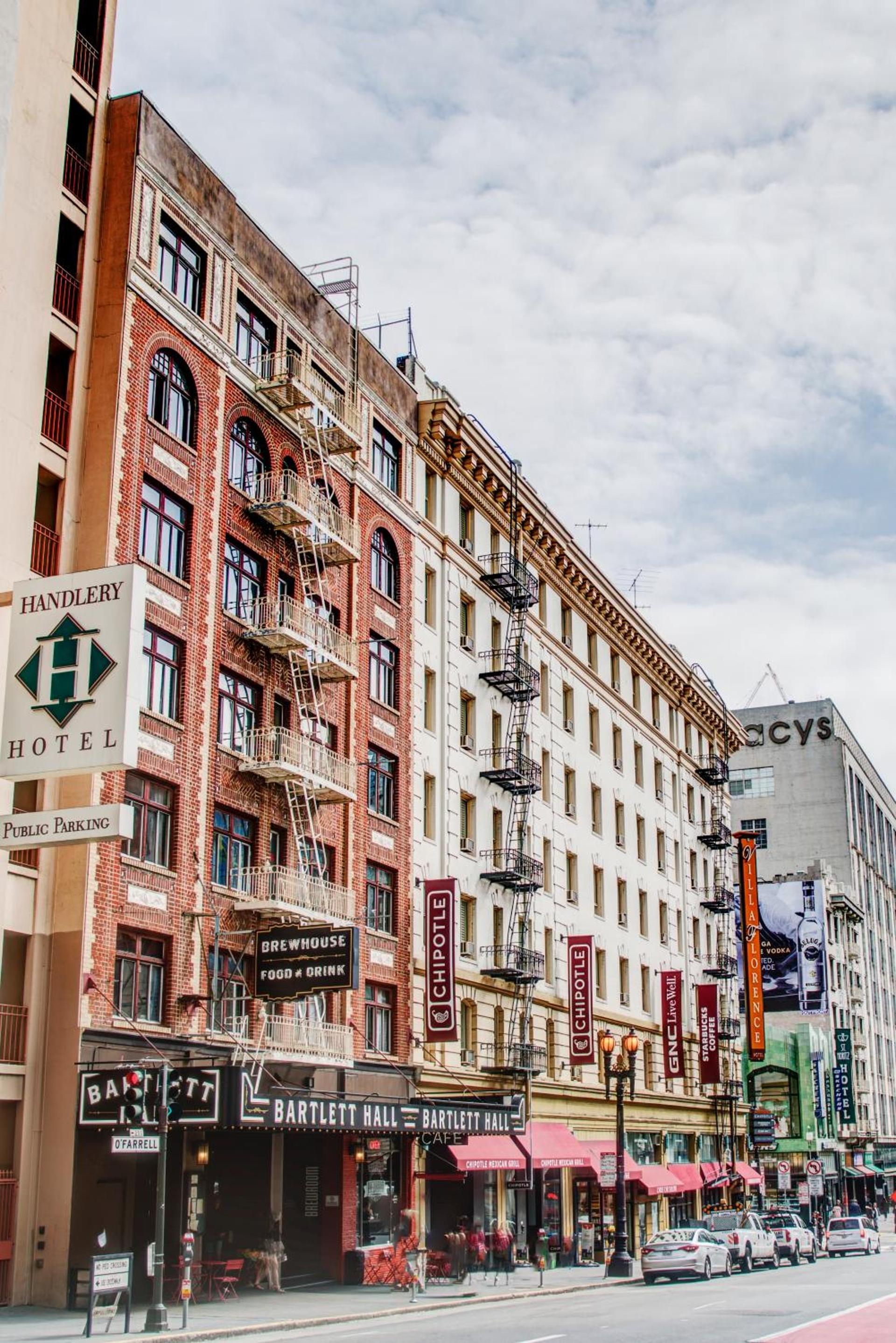 The Bartlett Hotel and Guesthouse photo 4