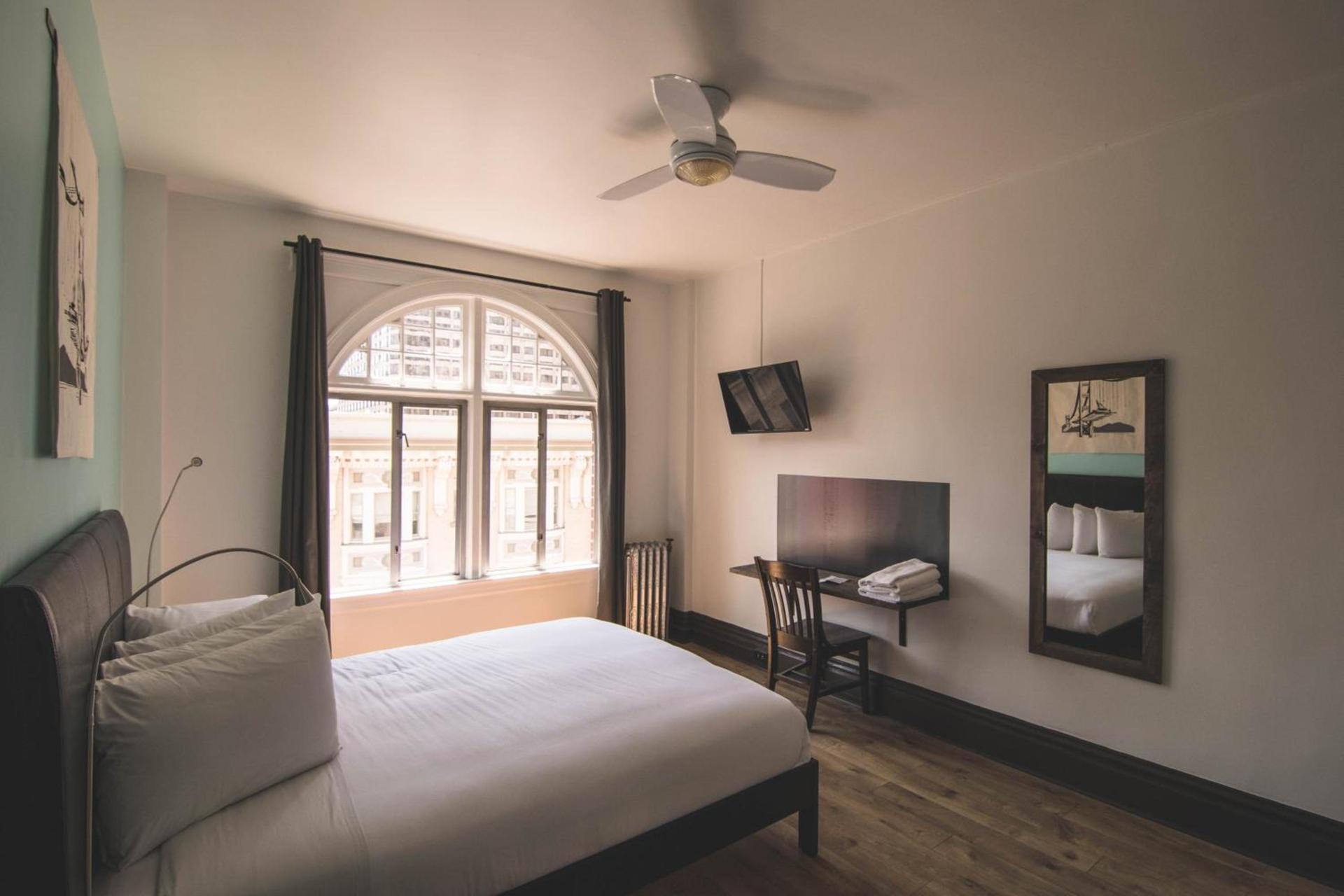 The Bartlett Hotel and Guesthouse photo 13