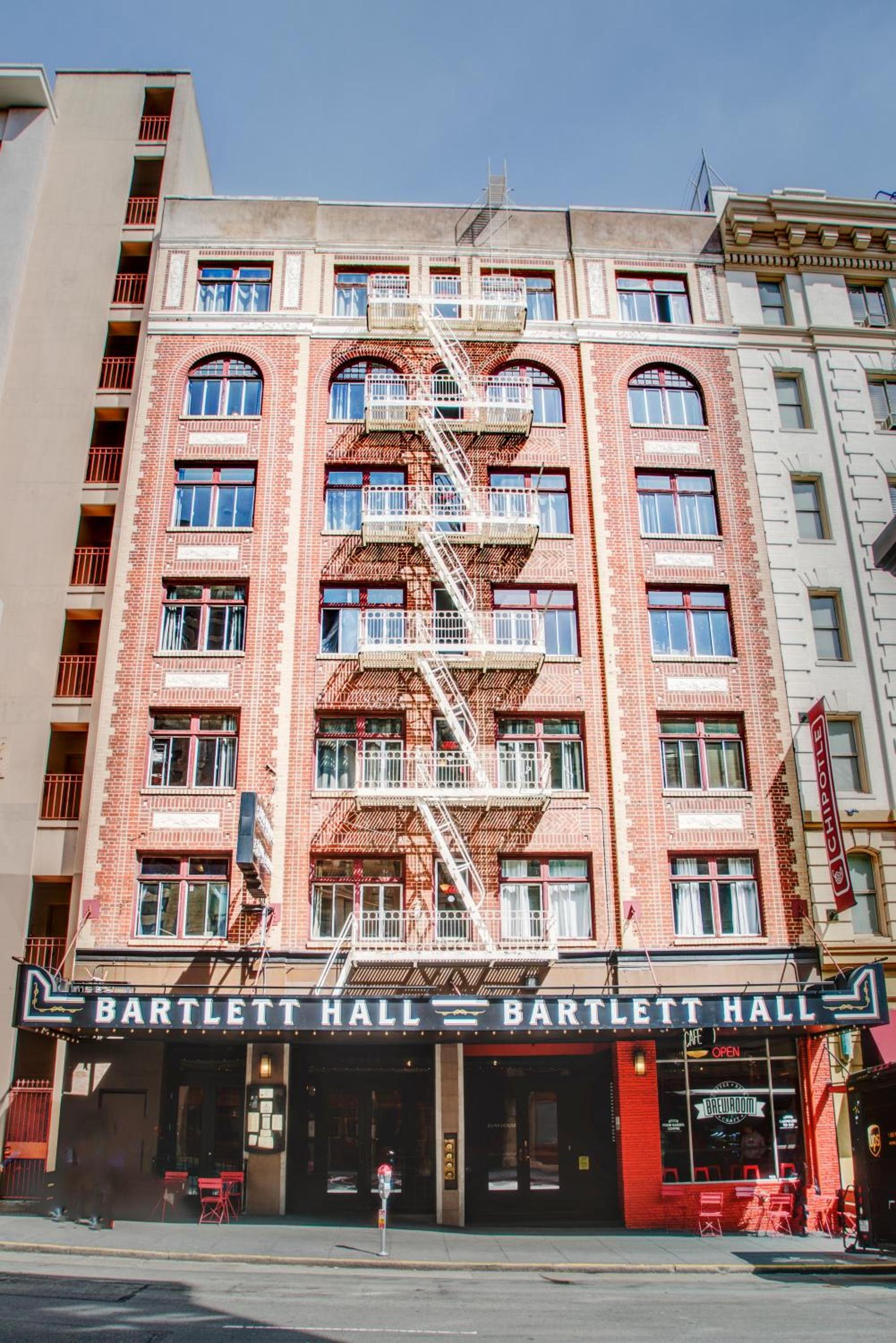 The Bartlett Hotel and Guesthouse photo 3
