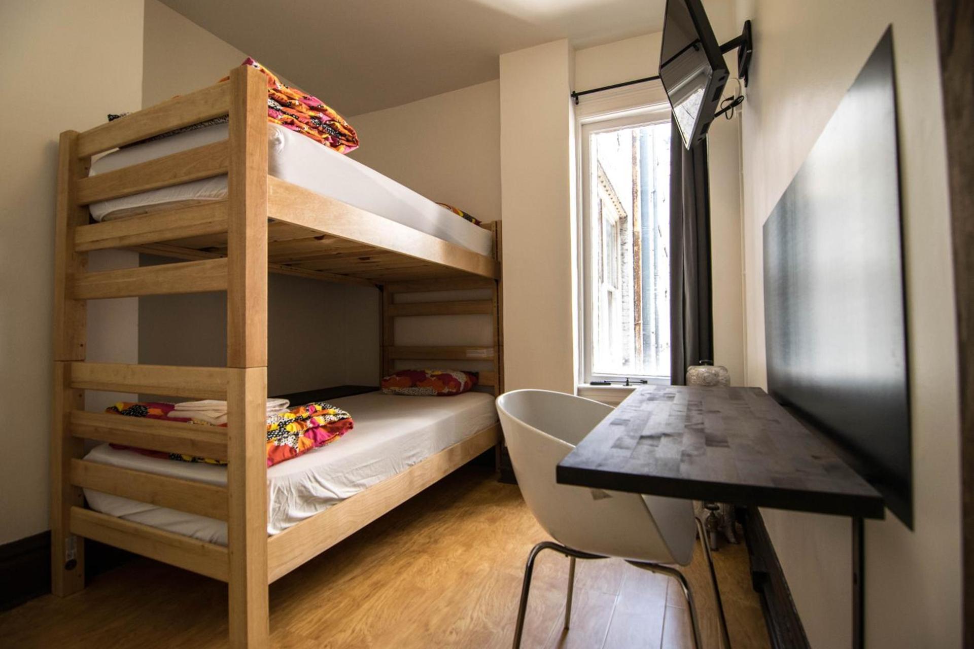 The Bartlett Hotel and Guesthouse photo 32