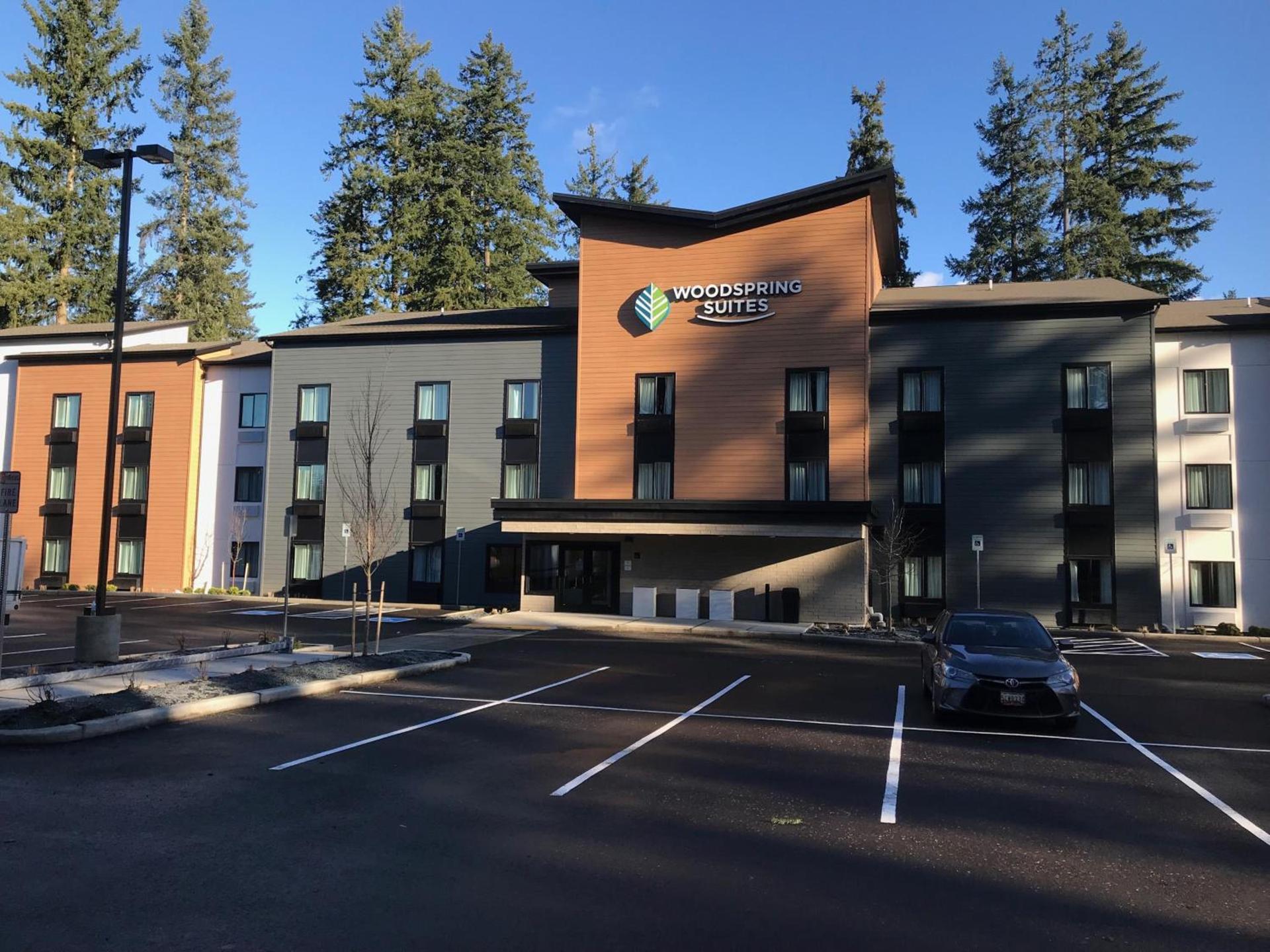WoodSpring Suites Seattle Redmond photo 11