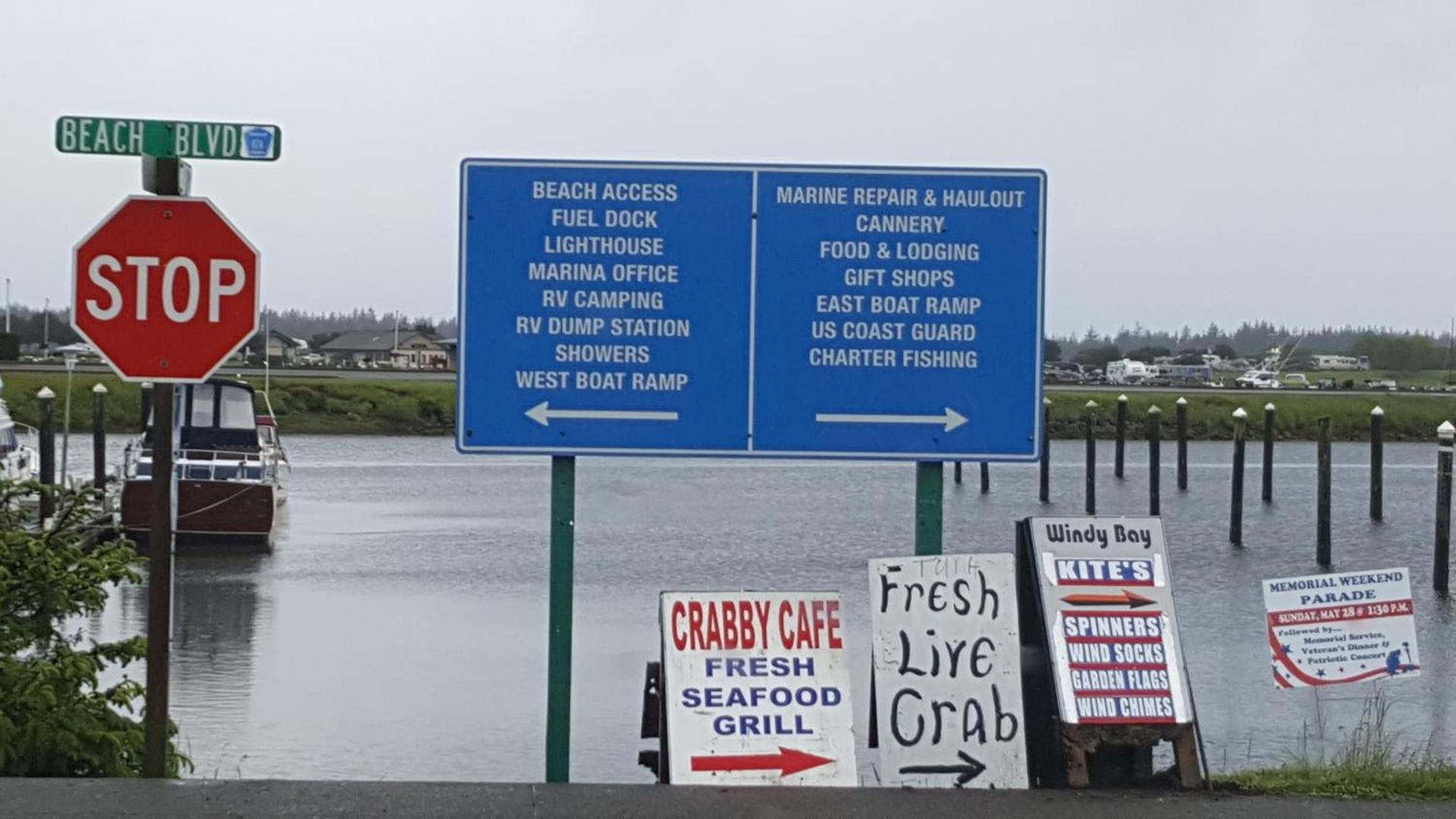 Winchester Bay Inn photo 27