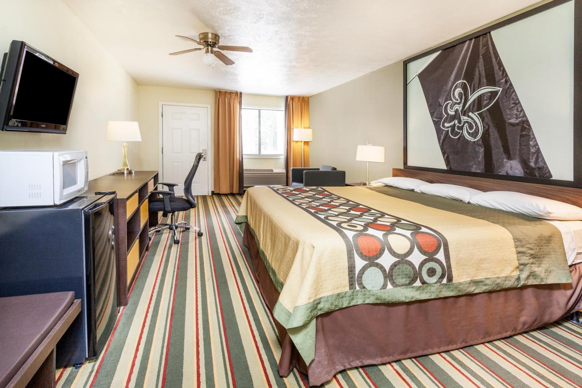 Super 8 by Wyndham Brookhaven photo 23