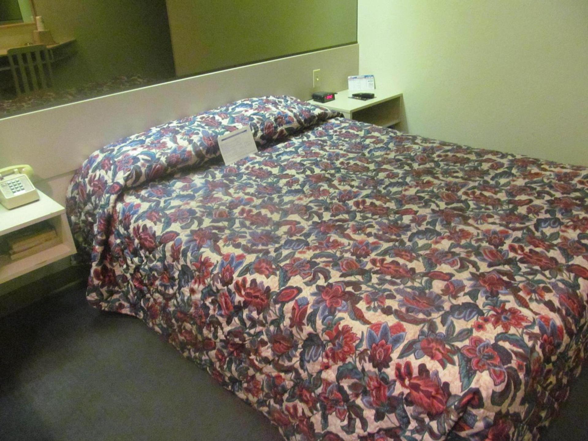 Microtel Inn by Wyndham Champaign photo 20