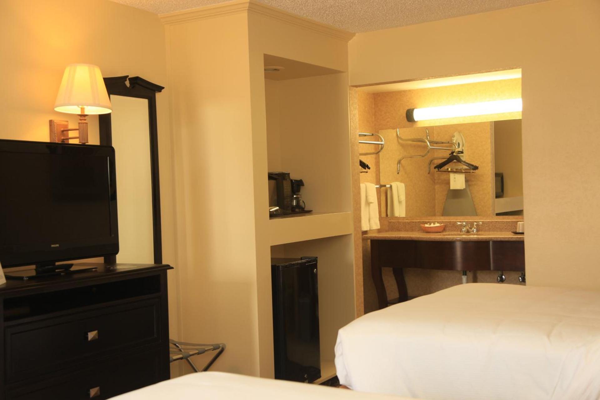 Plaza Inn Midland photo 6