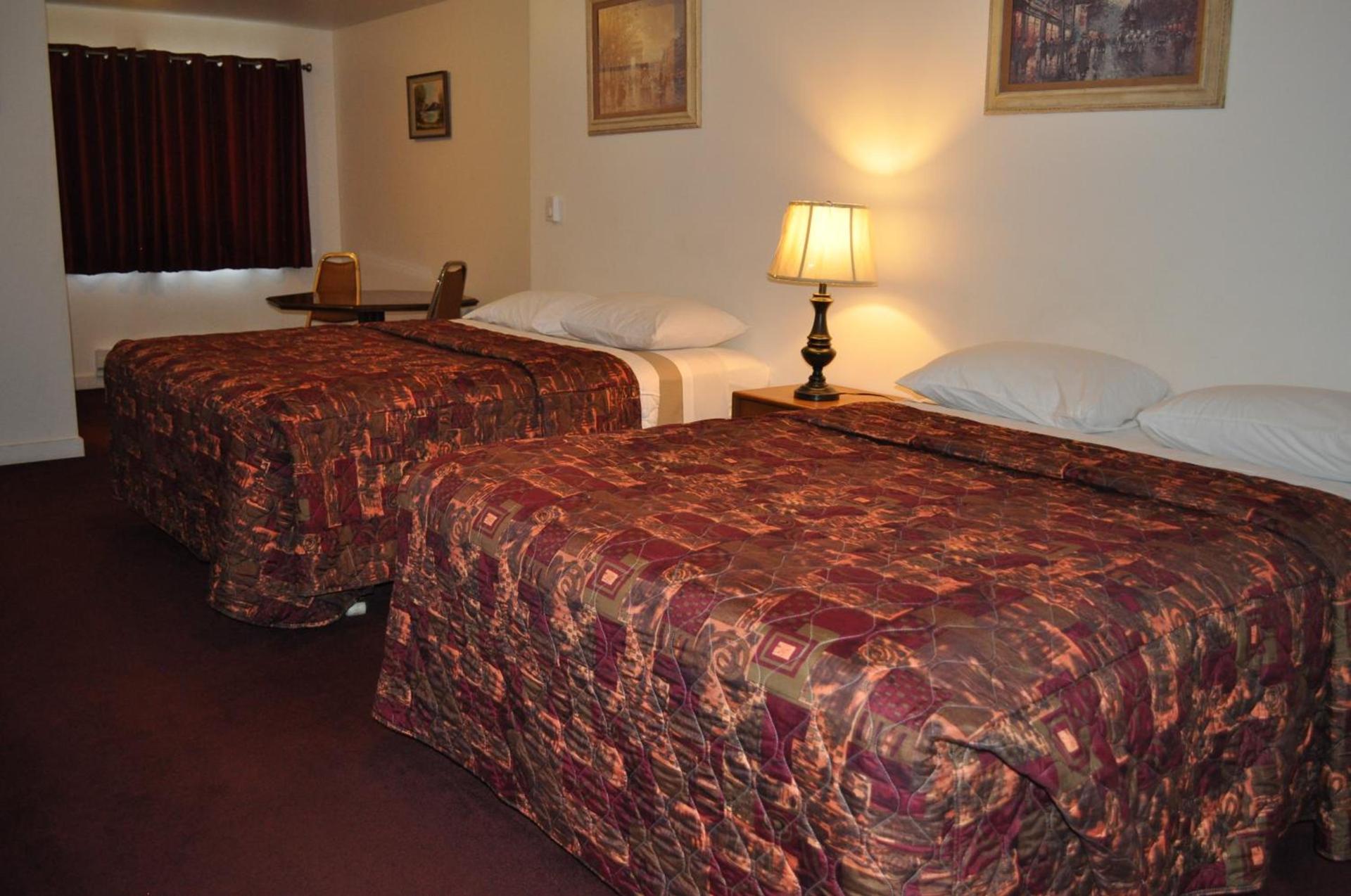 Golden Lion Motel photo 6