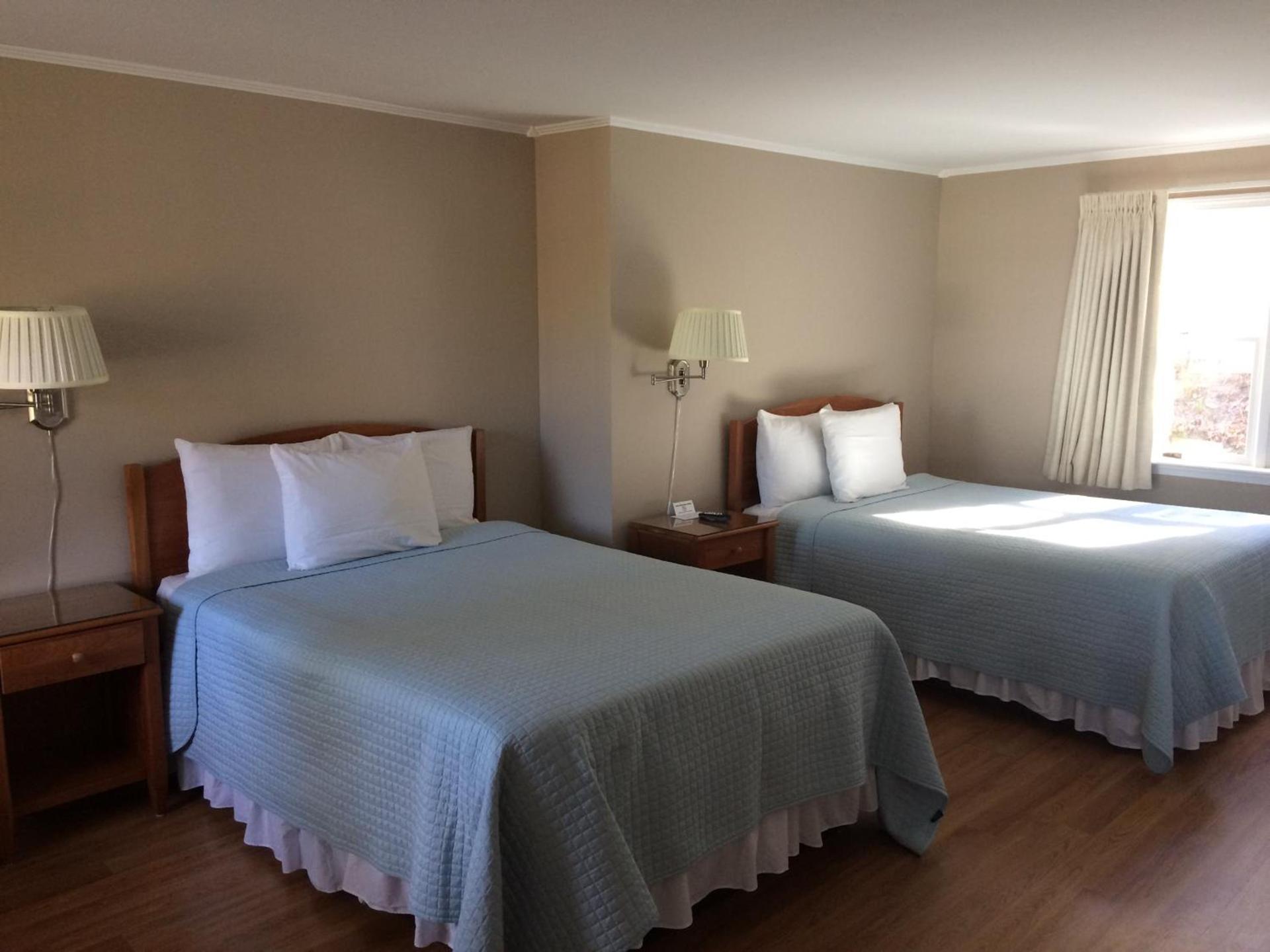 The Chatham Motel photo 19