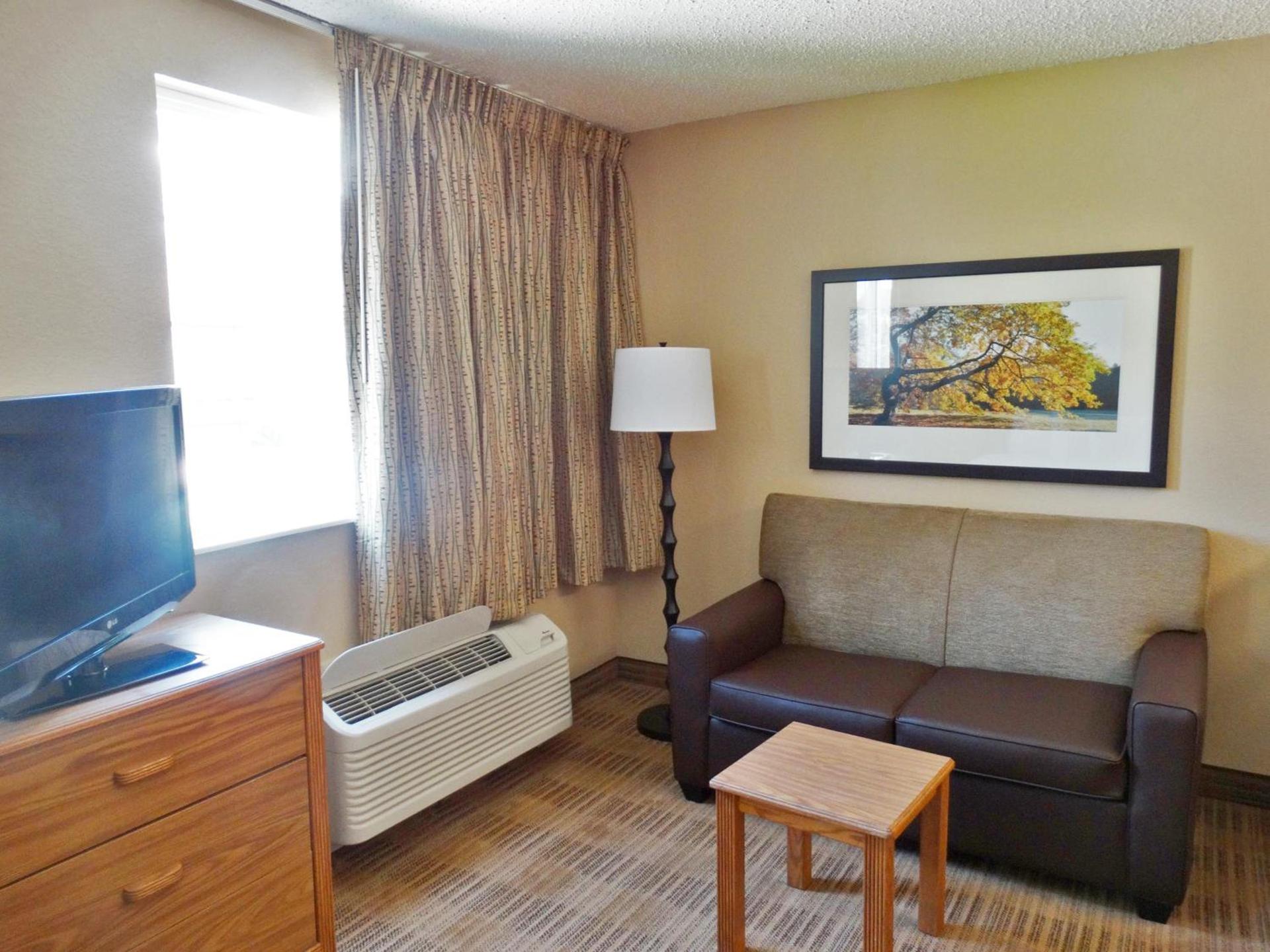 Extended Stay America Suites - Charleston - Airport photo 45