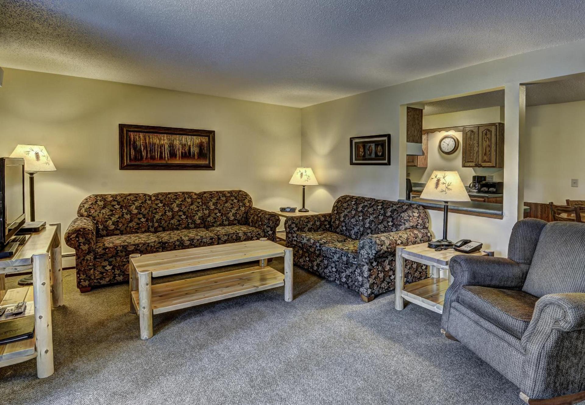 Lake Forest Resort photo 7