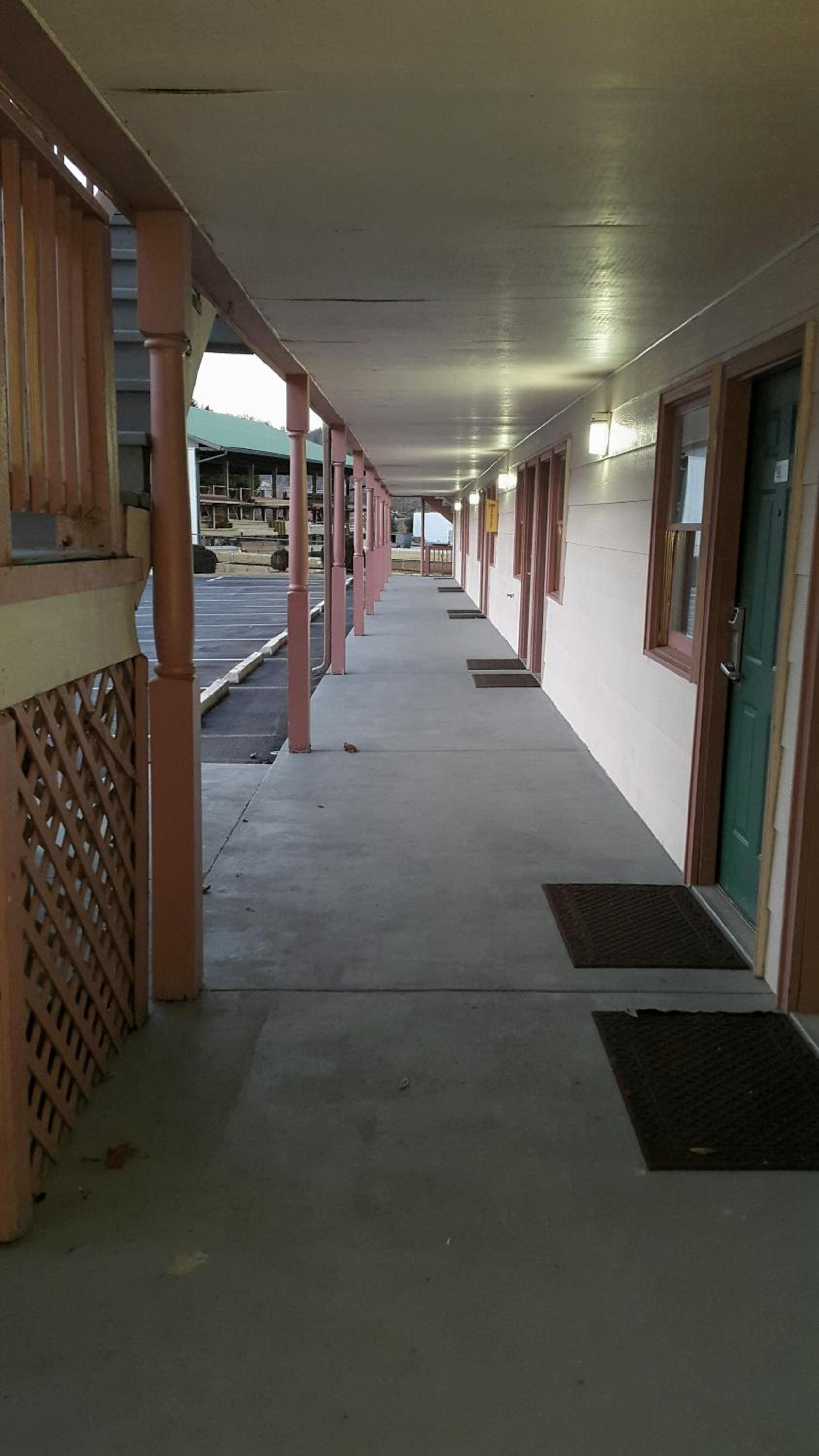 Mountain Valley Inn photo 51