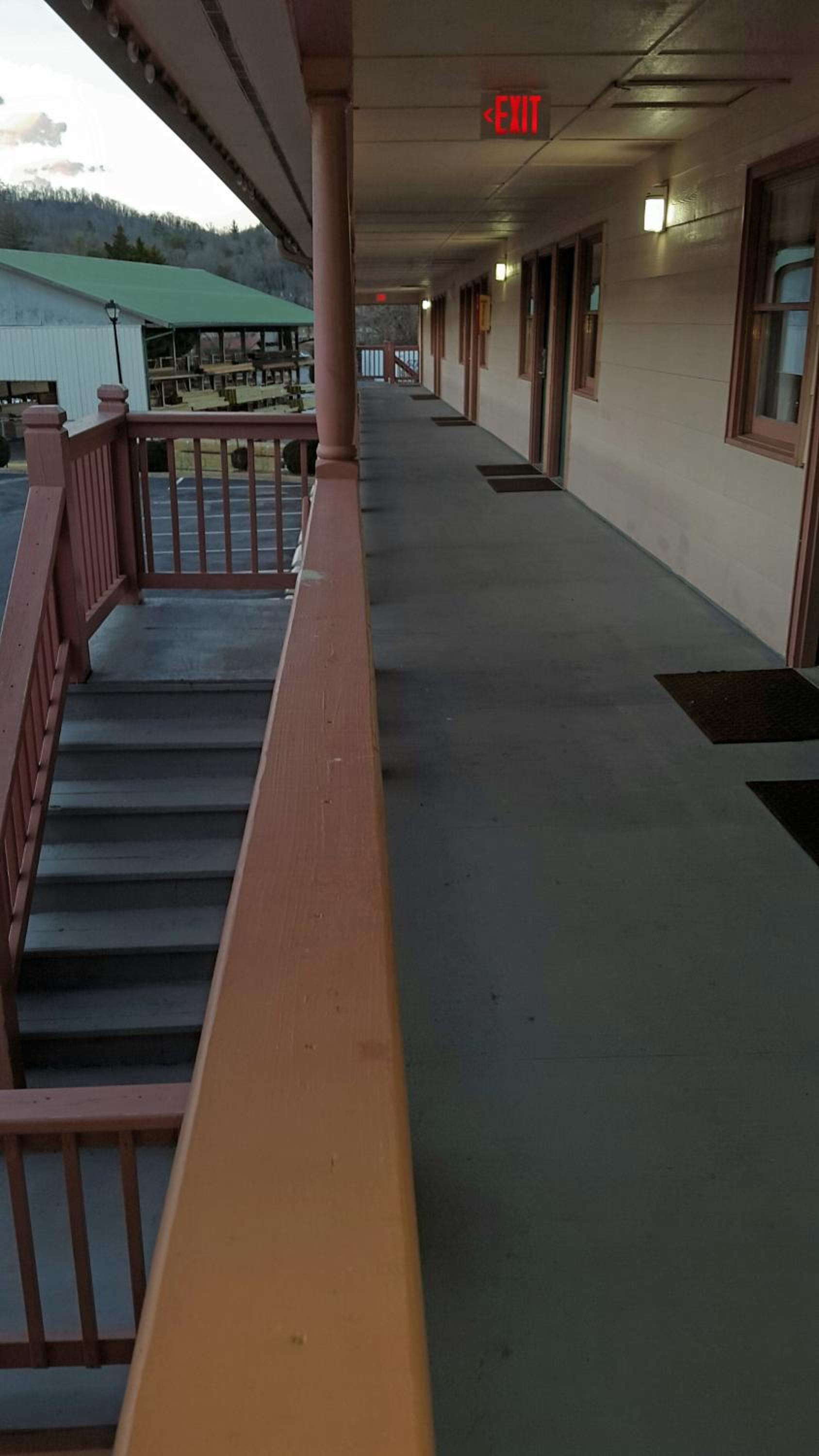 Mountain Valley Inn photo 53