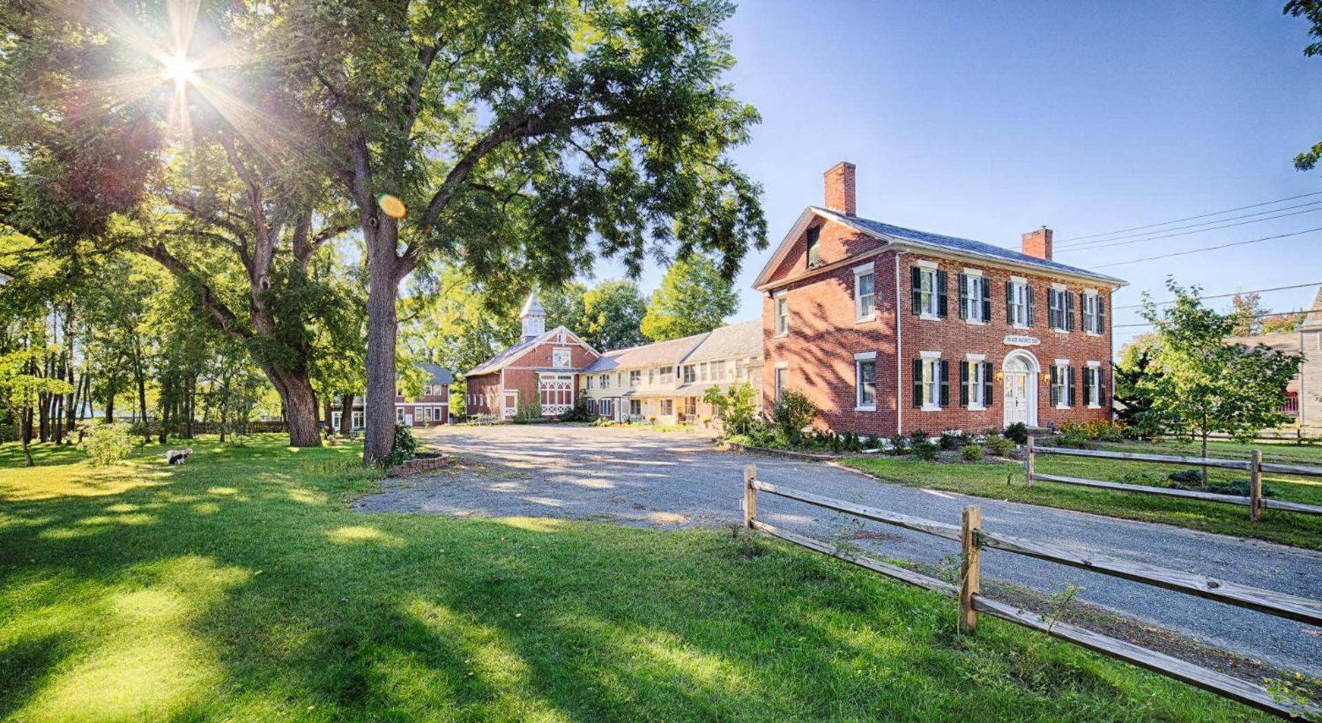The Black Walnut Inn photo 7