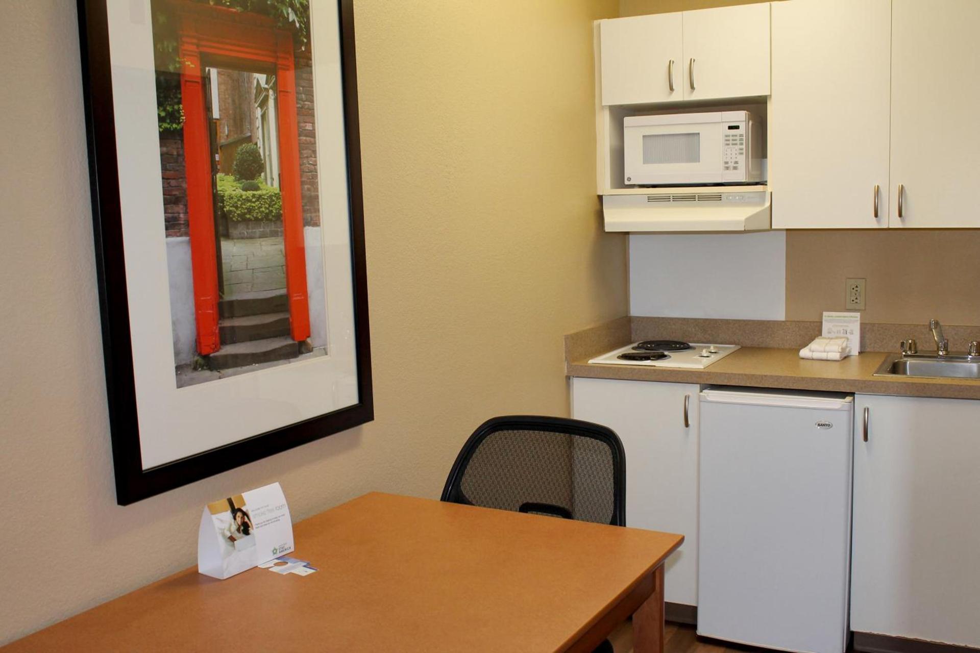 Extended Stay America Suites - Albuquerque - Airport photo 14