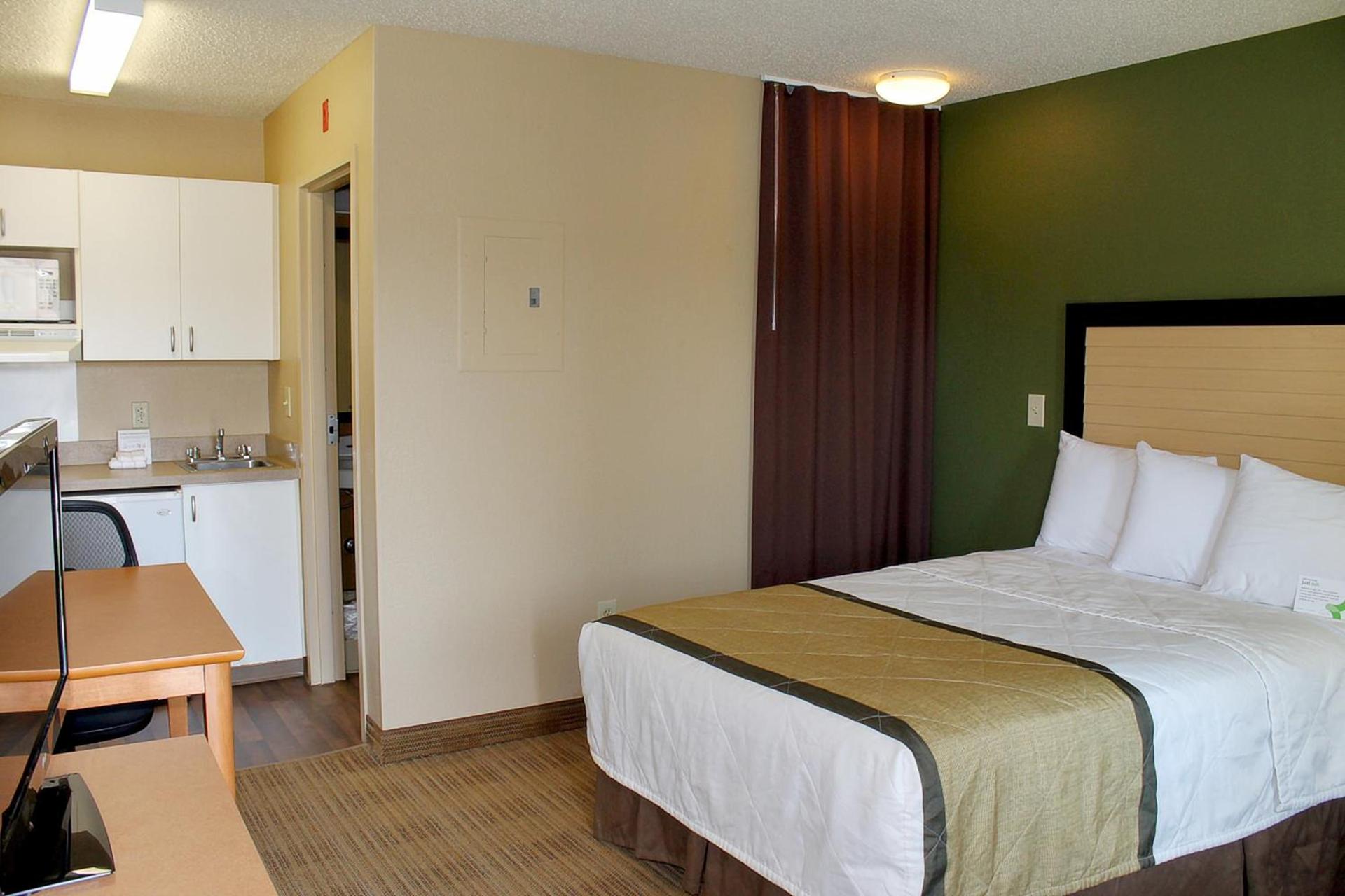 Extended Stay America Suites - Albuquerque - Airport photo 16