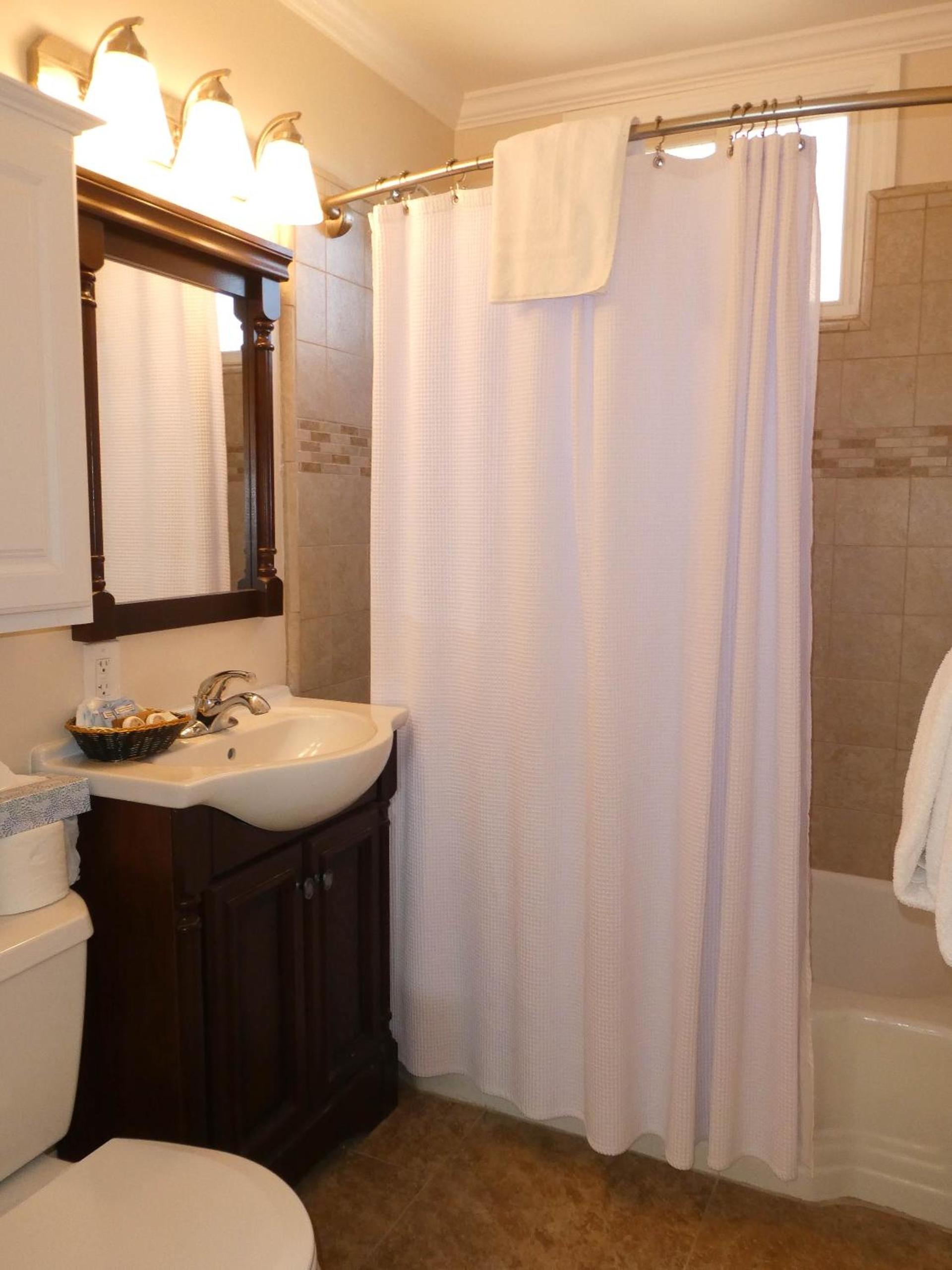 Briarwood Inn photo 13