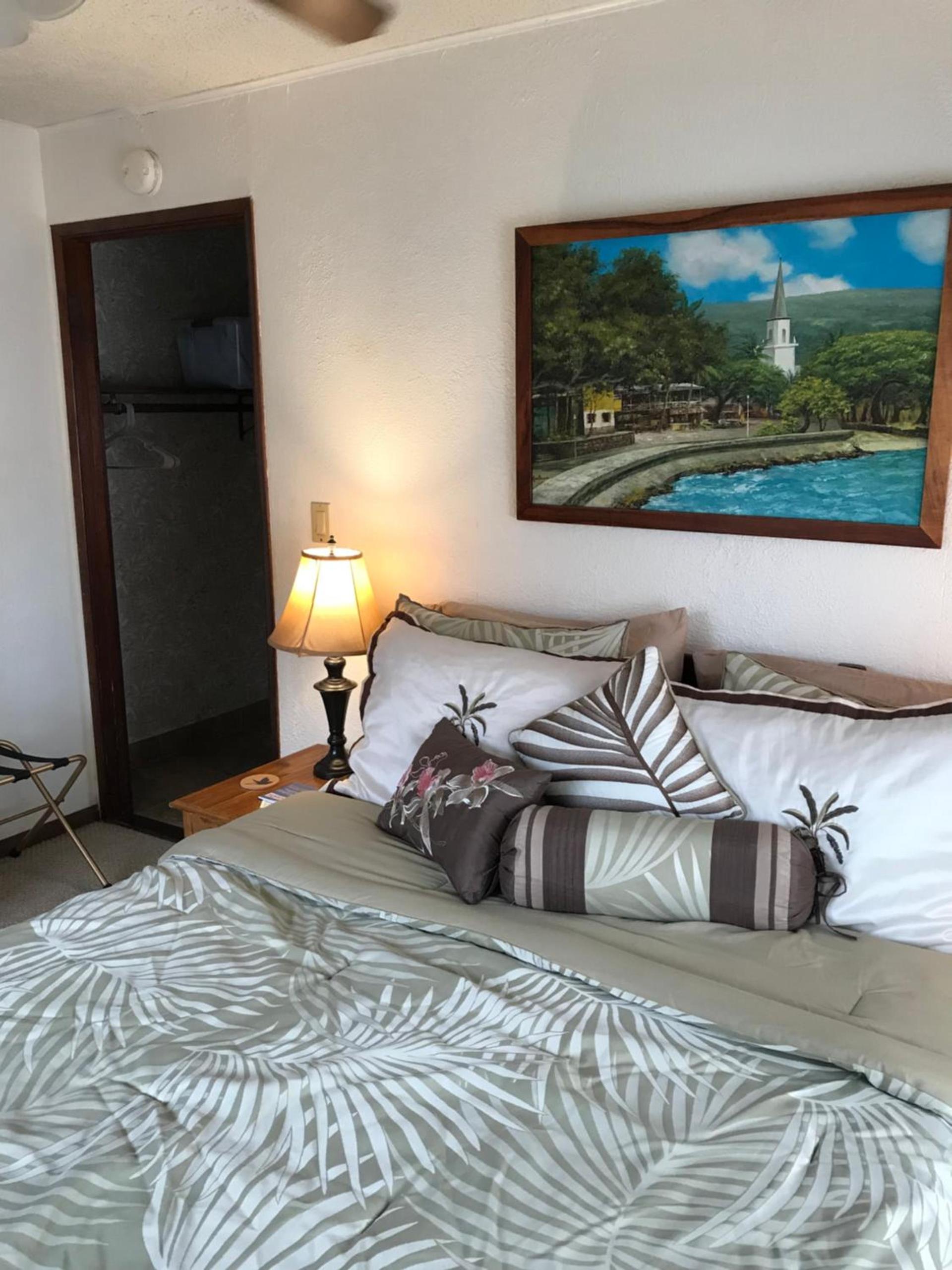 Hale Maluhia Country Inn photo 19