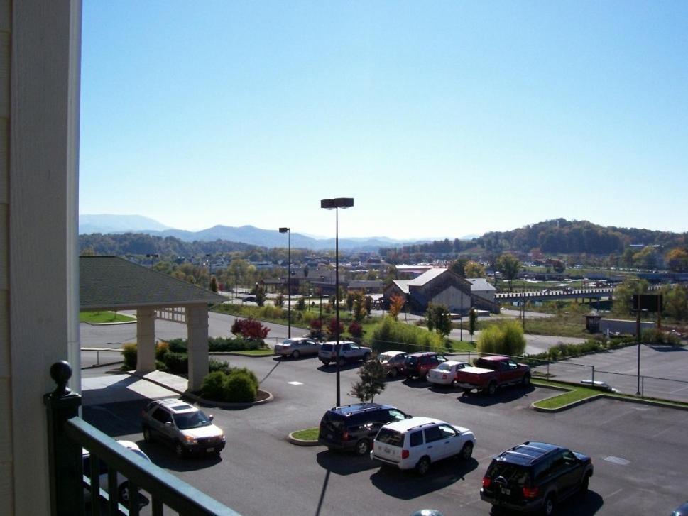 Holiday Inn Express Pigeon Forge – Sevierville by IHG photo 3