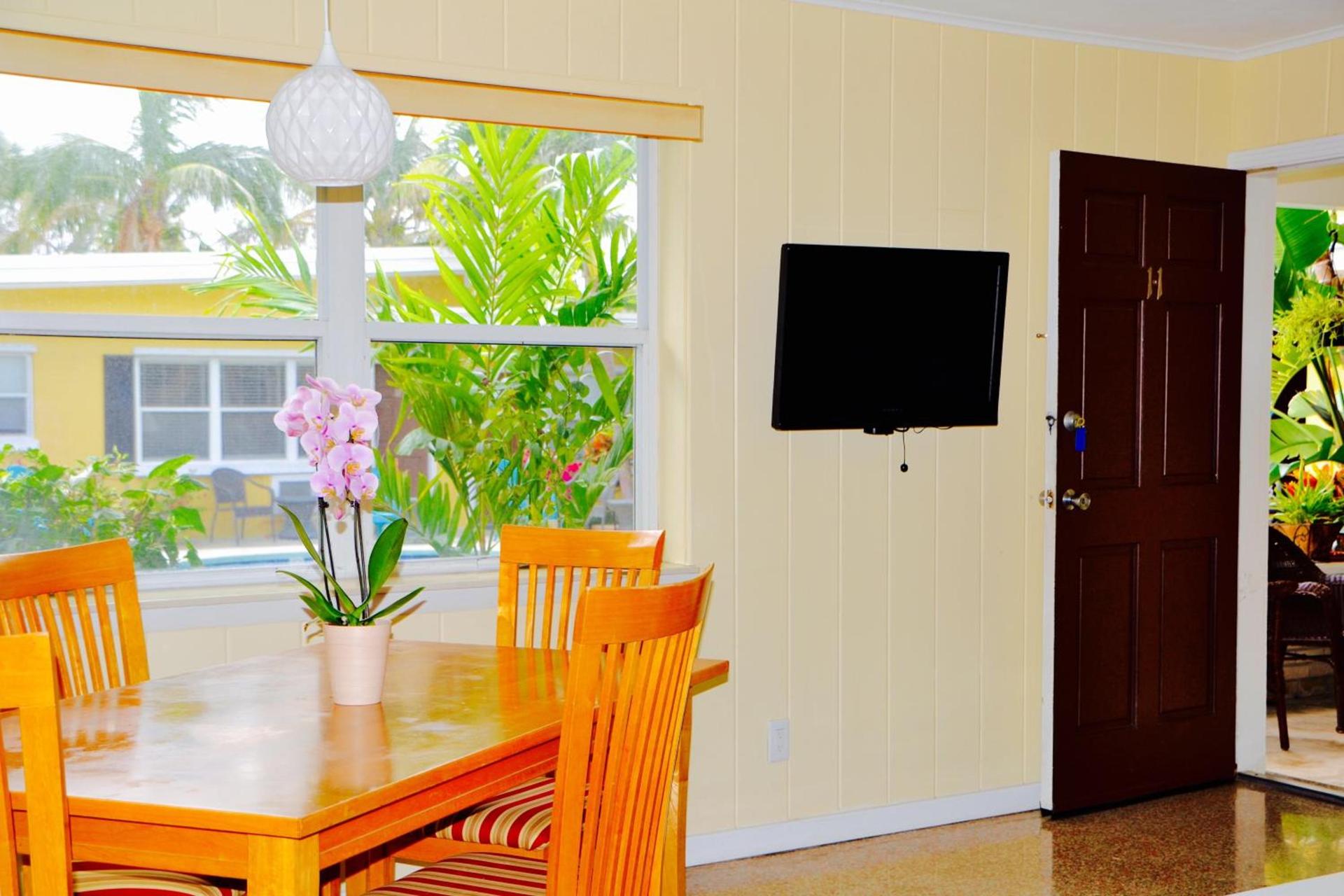 Sea Turtle Inn photo 26