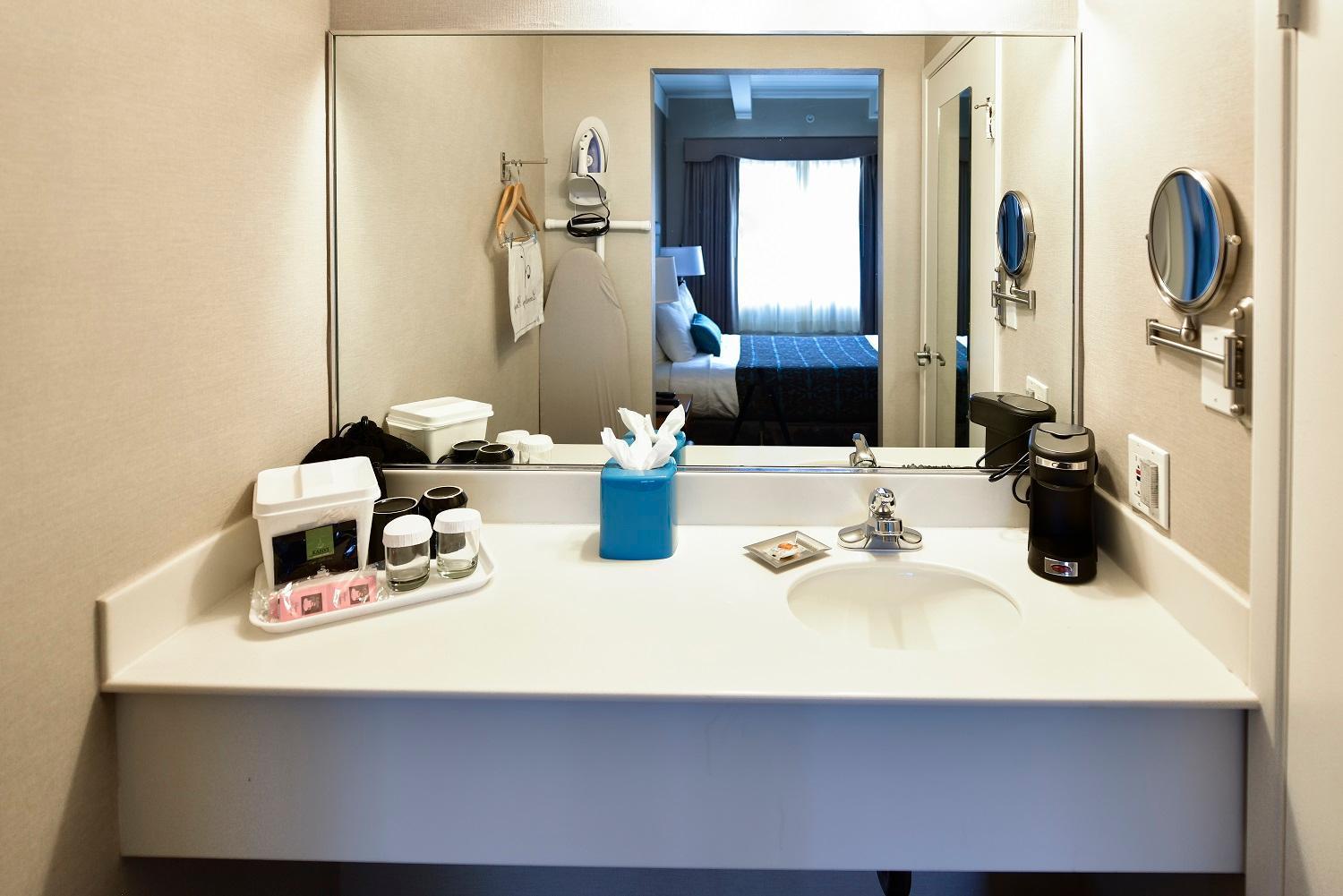 City Center Inn and Suites photo 10