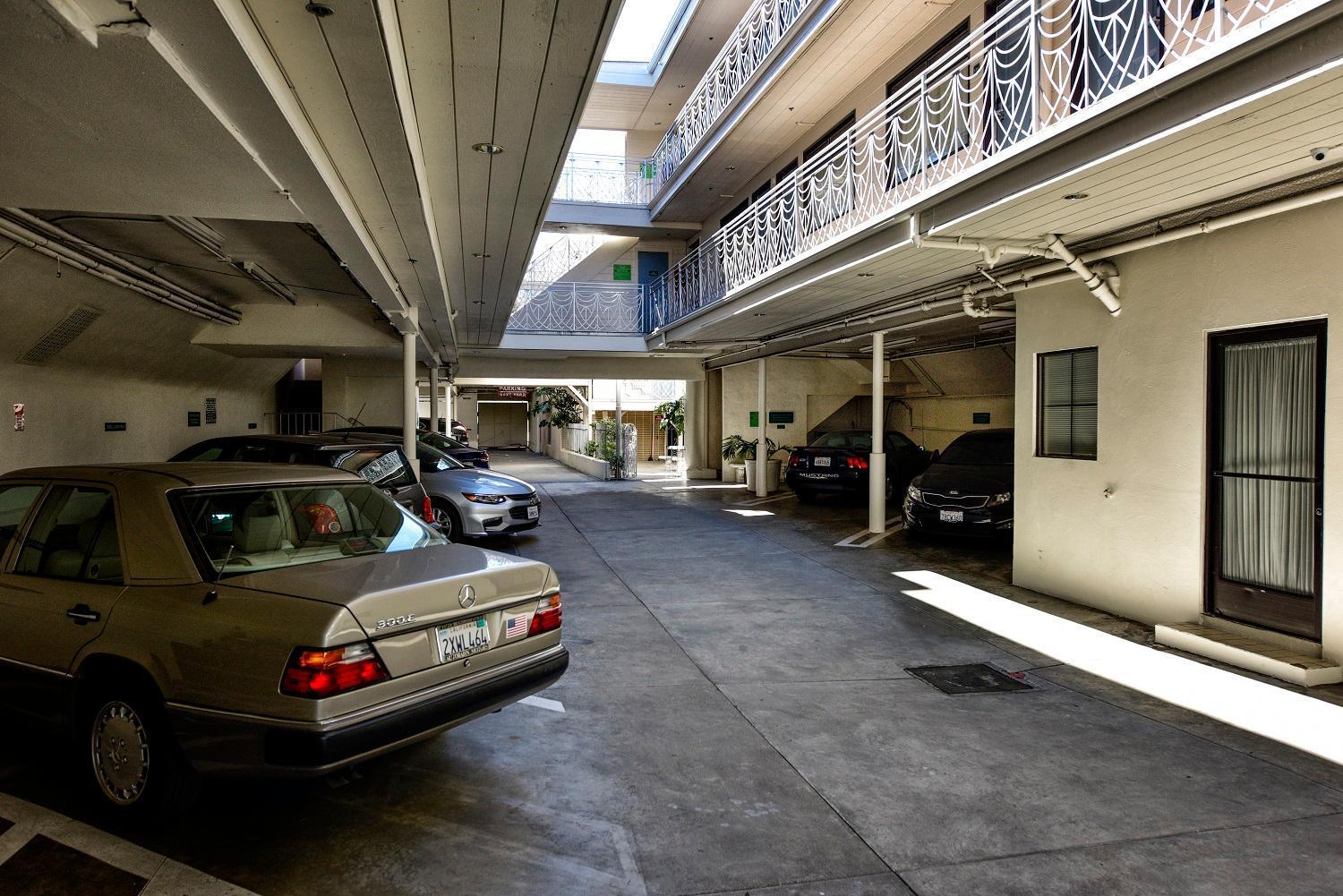 City Center Inn and Suites photo 14