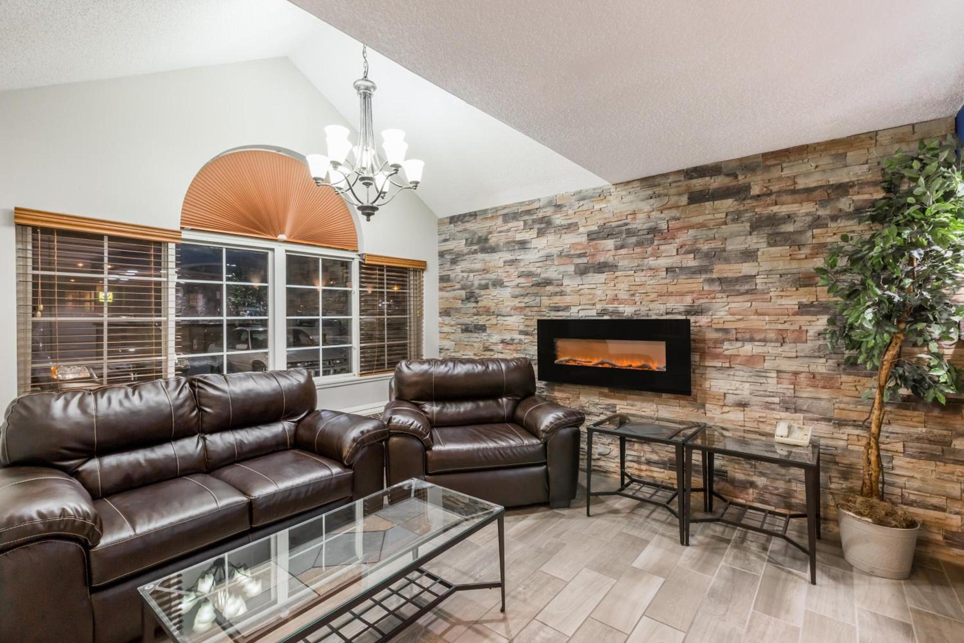 Microtel Inn & Suites by Wyndham Sioux Falls photo 19