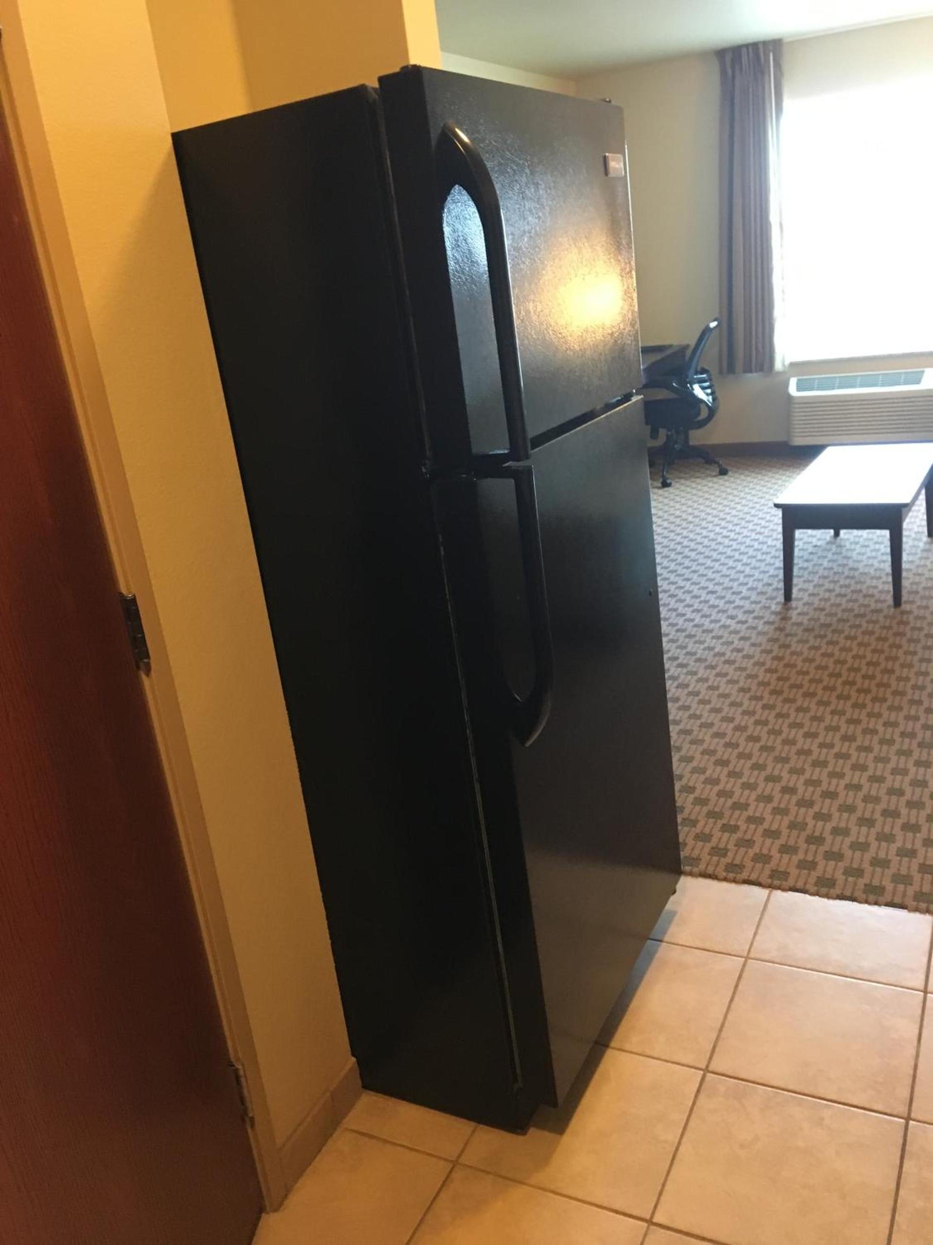 Cobblestone Inn & Suites Steele photo 14
