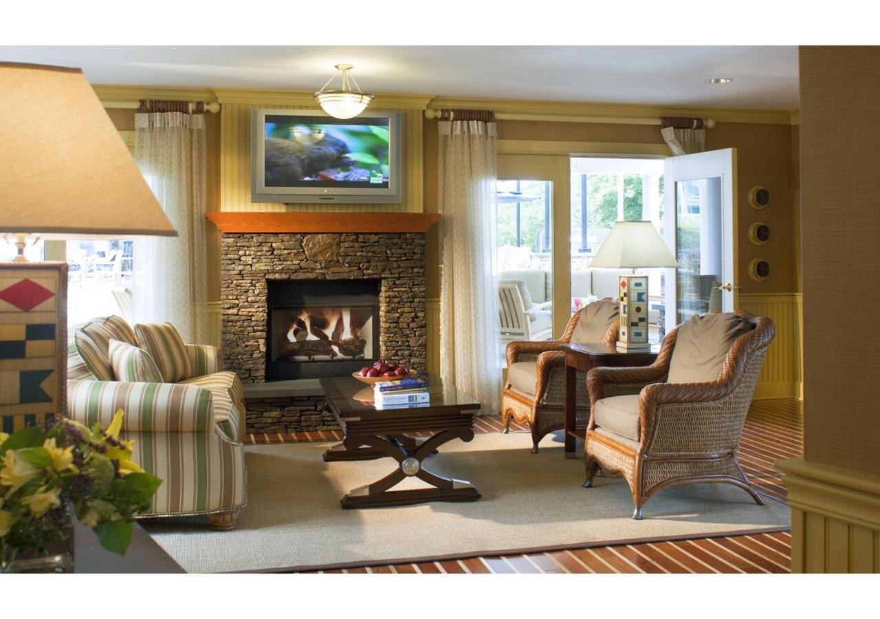 Hyannis Harbor Hotel photo 23