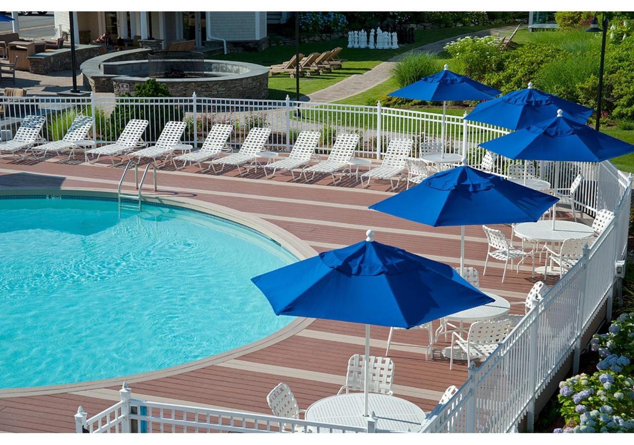 Hyannis Harbor Hotel photo 6