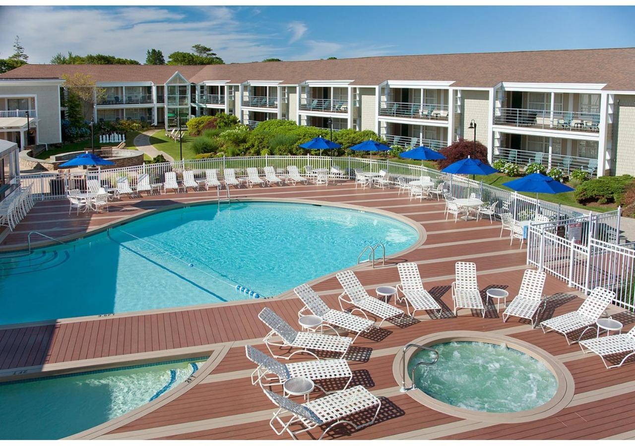 Hyannis Harbor Hotel photo 8