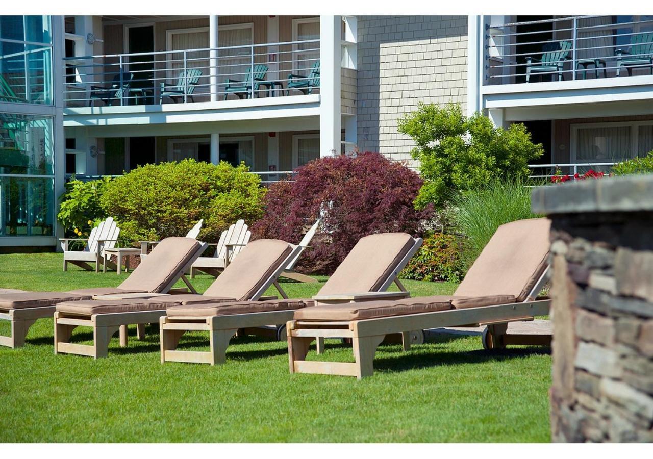 Hyannis Harbor Hotel photo 13