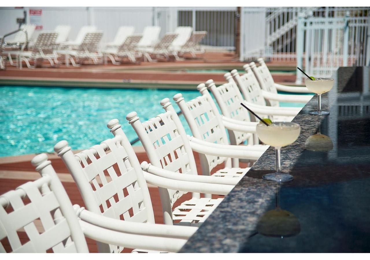 Hyannis Harbor Hotel photo 19