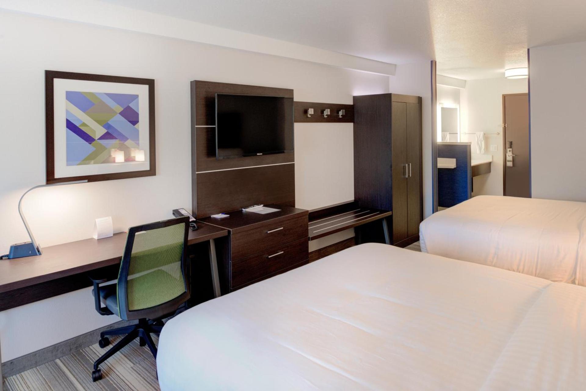 Holiday Inn Express Newberg - Wine Country by IHG photo 5