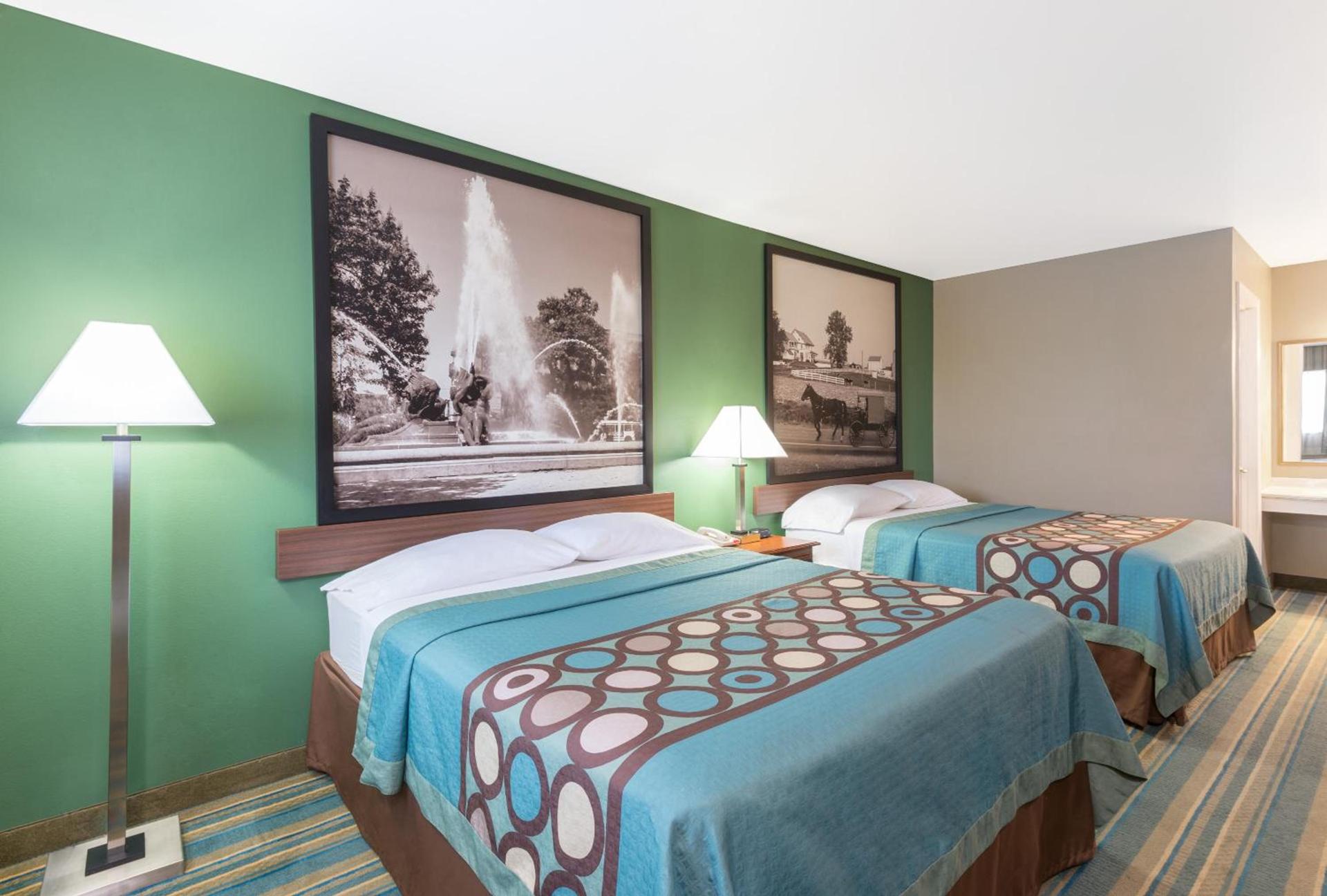 Super 8 by Wyndham Greencastle photo 25