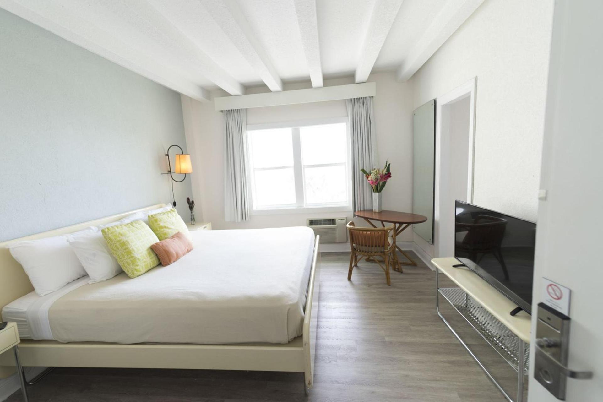 Broadmore Miami Beach photo 33