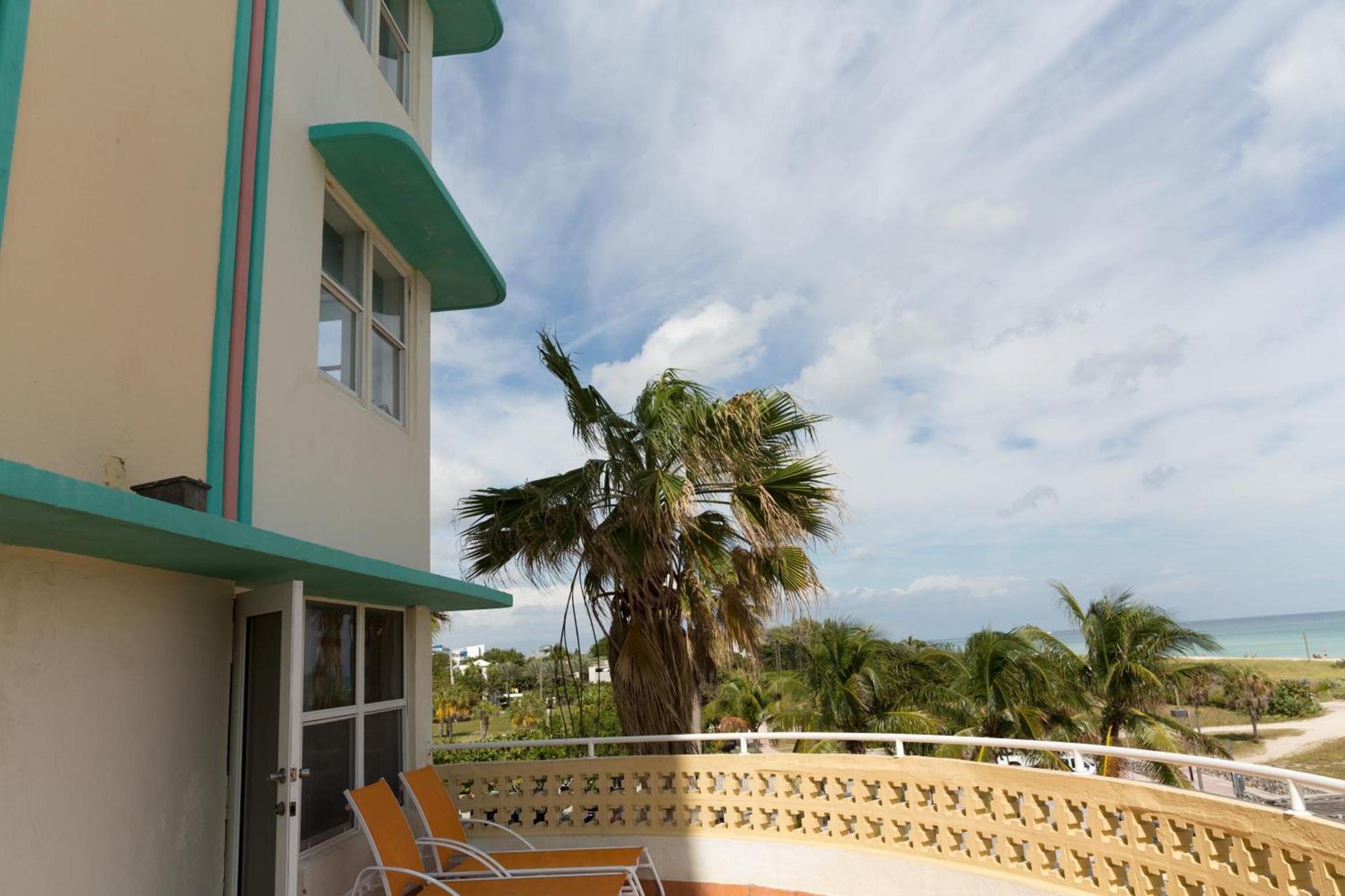 Broadmore Miami Beach photo 32