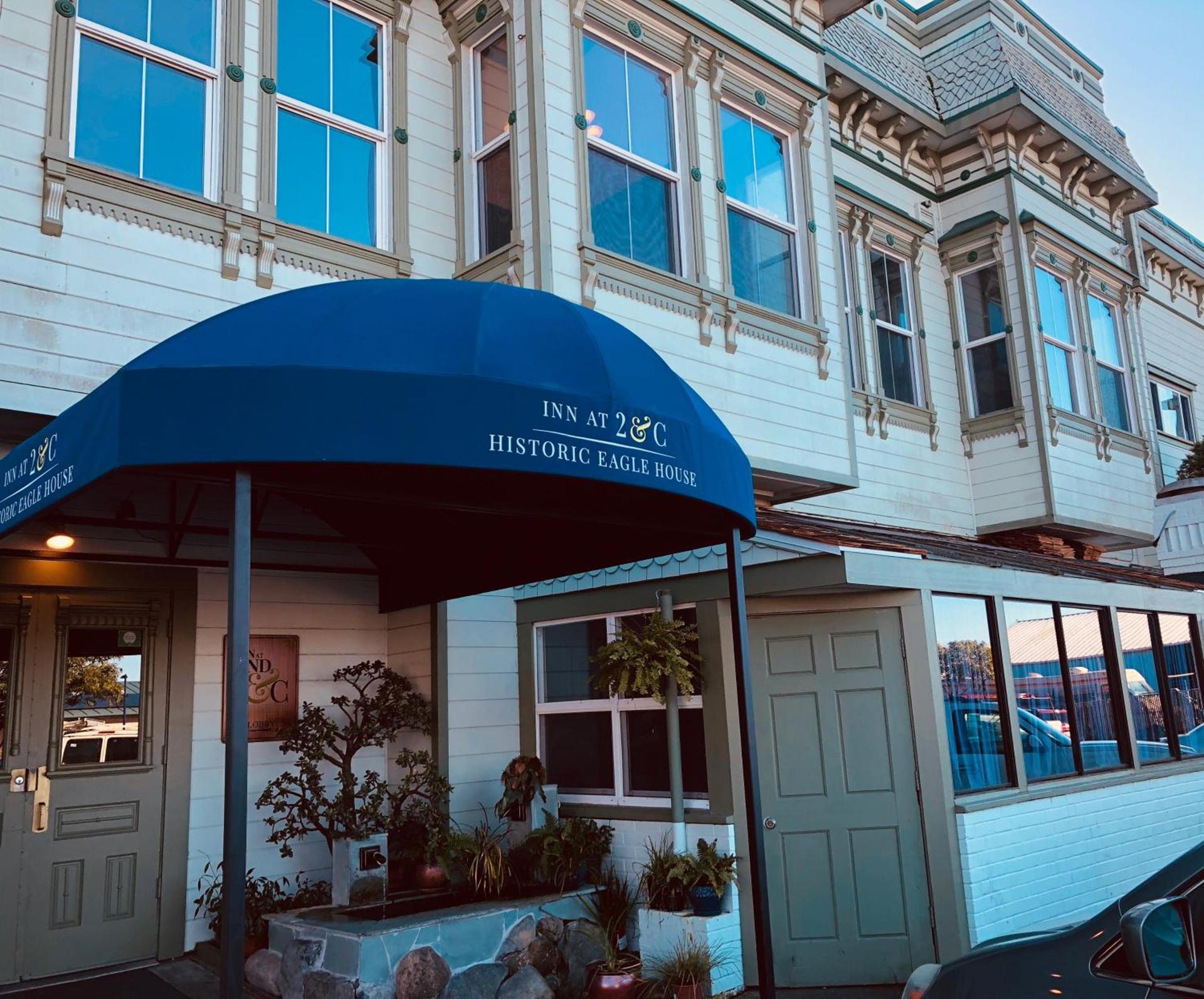 The Inn at 2nd & C photo 7