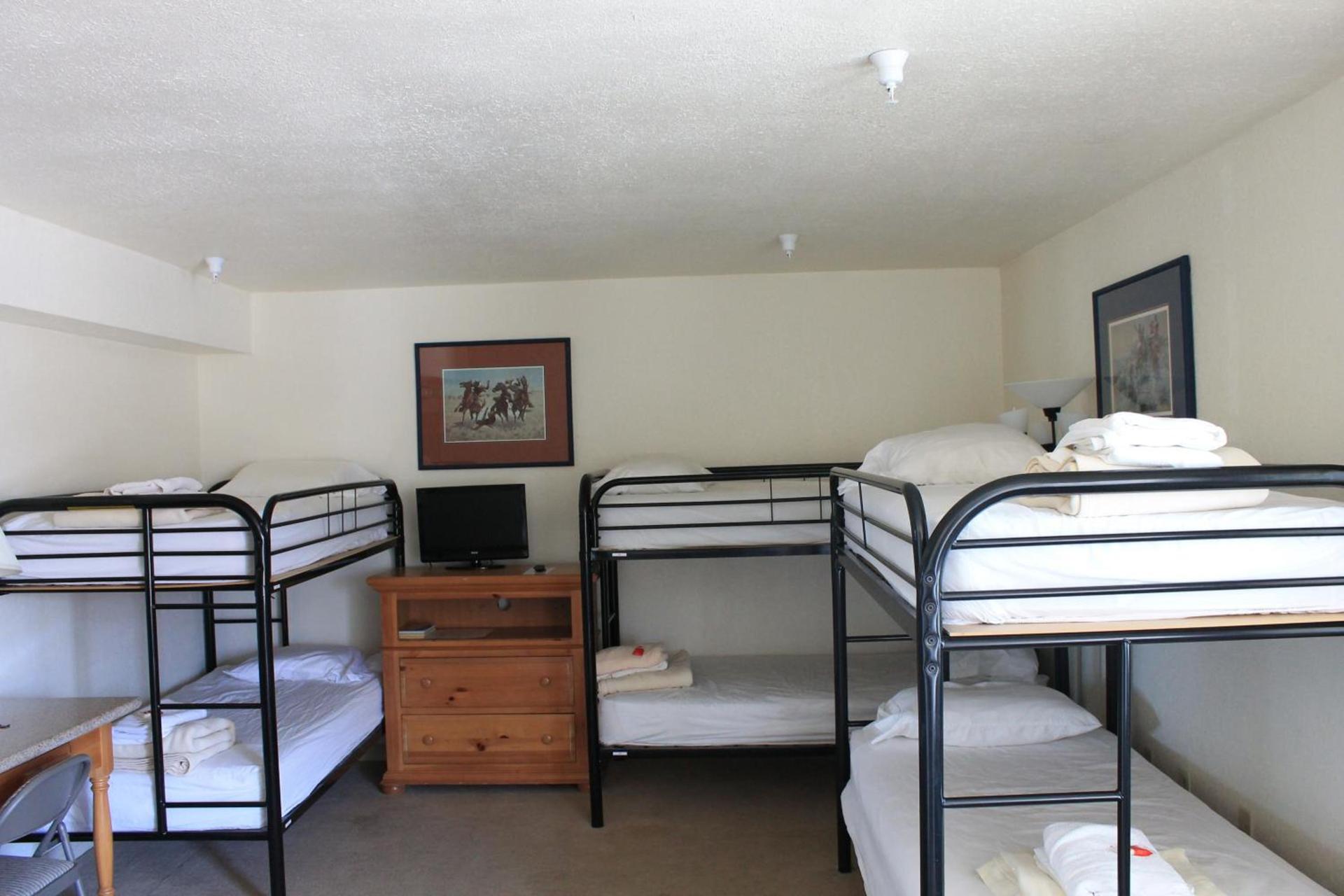 Whitney Portal Hotel And Hostel photo 28