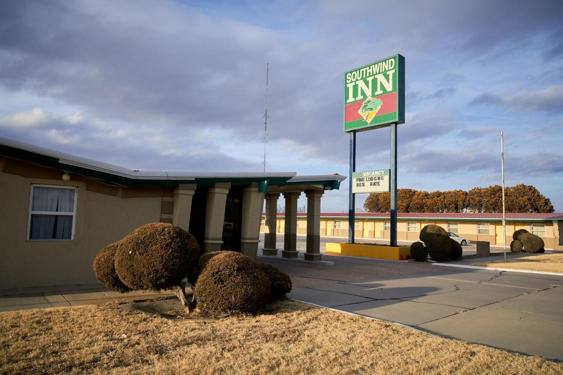South Wind Inn photo 2
