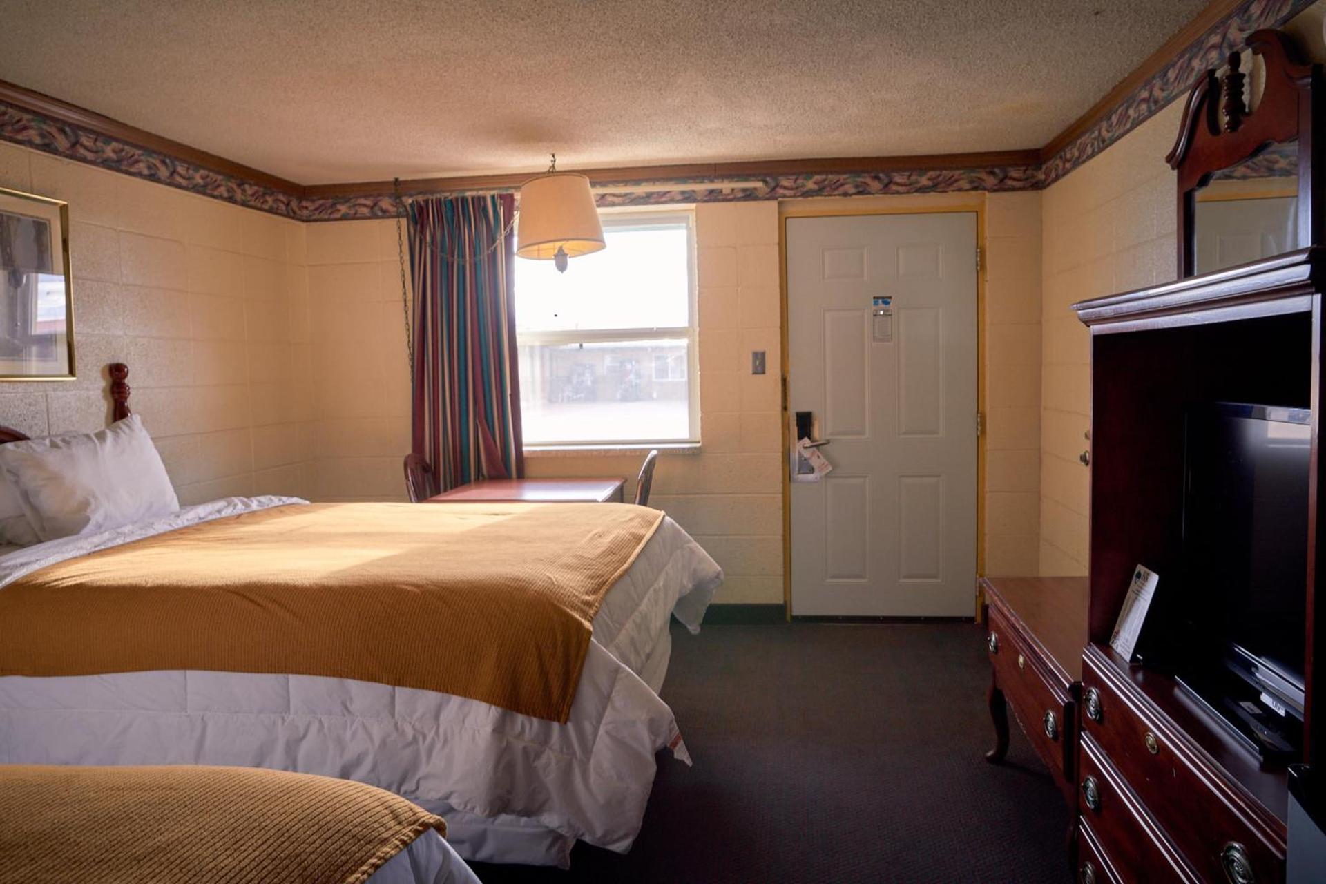 South Wind Inn photo 11