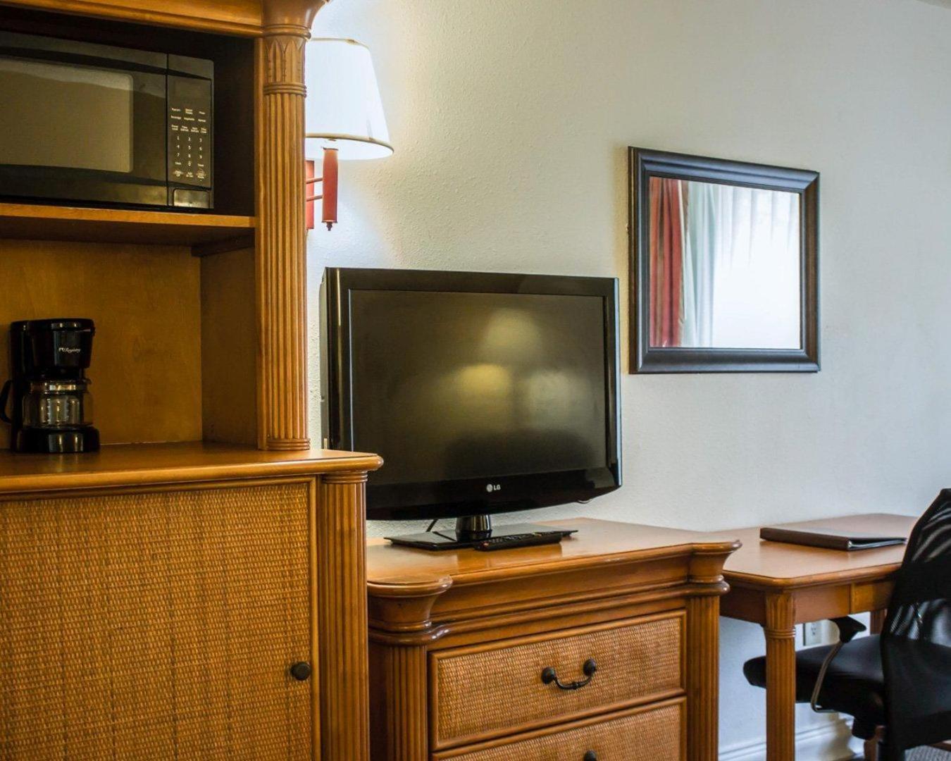 Quality Inn & Suites St Augustine Beach Area photo 31