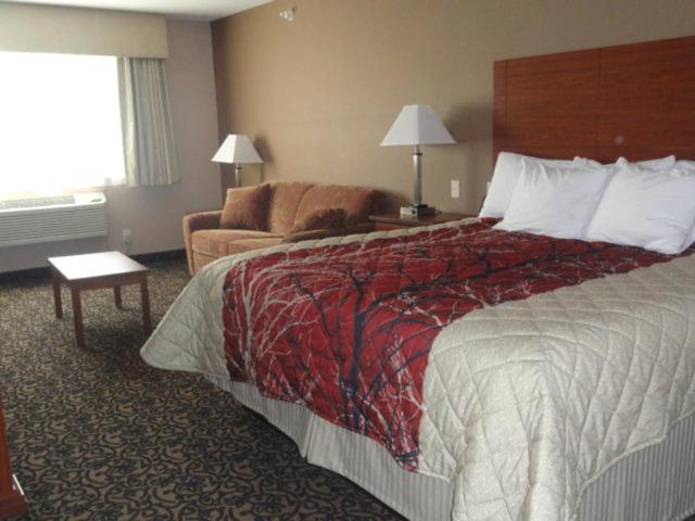 Canby Inn and Suites photo 23