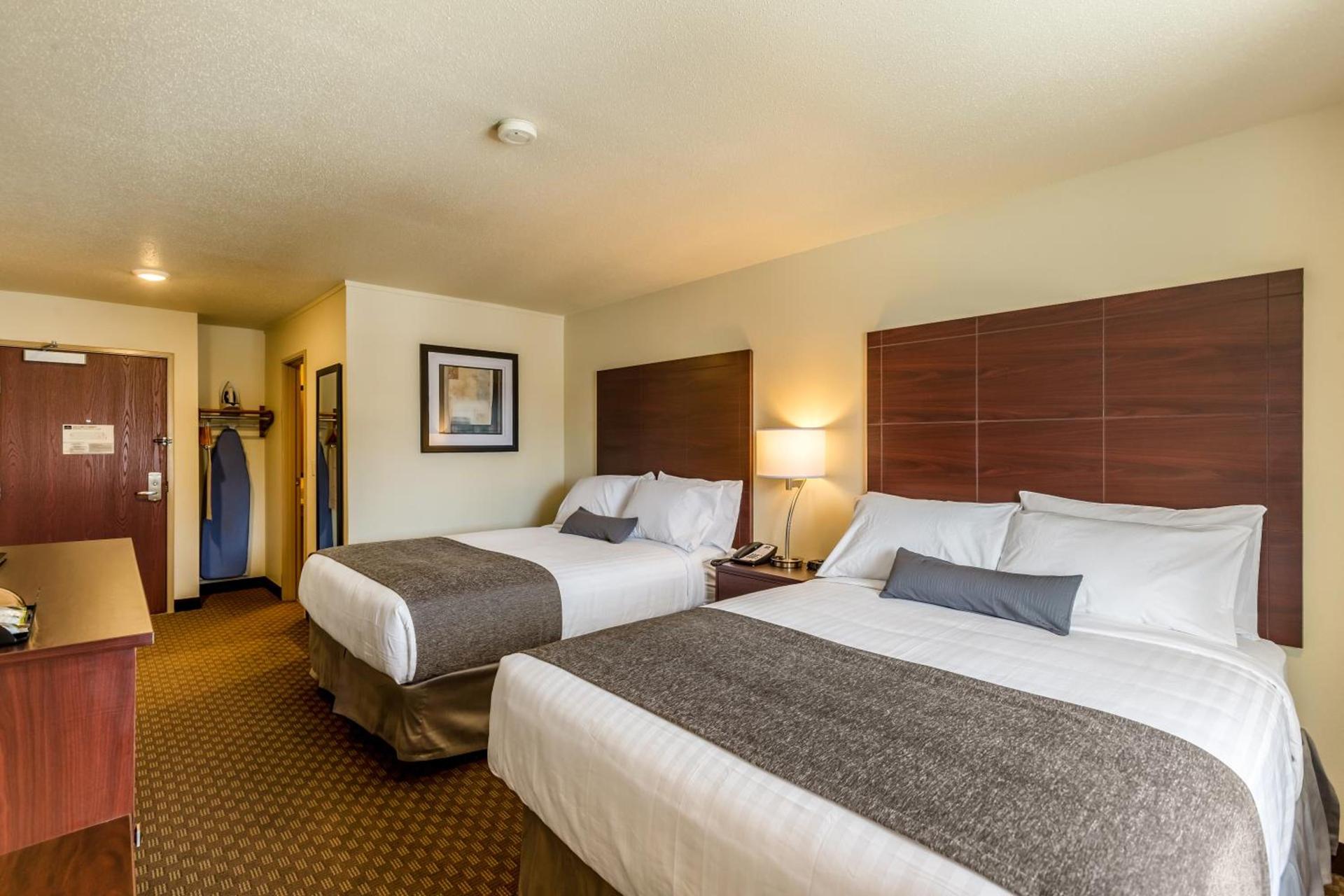Cobblestone Inn & Suites - Merrill photo 9
